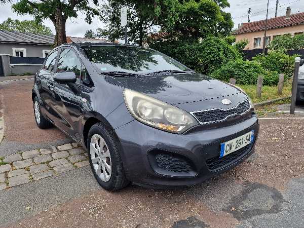 Kia Rio III 1.1 CRDI 75 ISG ACTIVE 5P