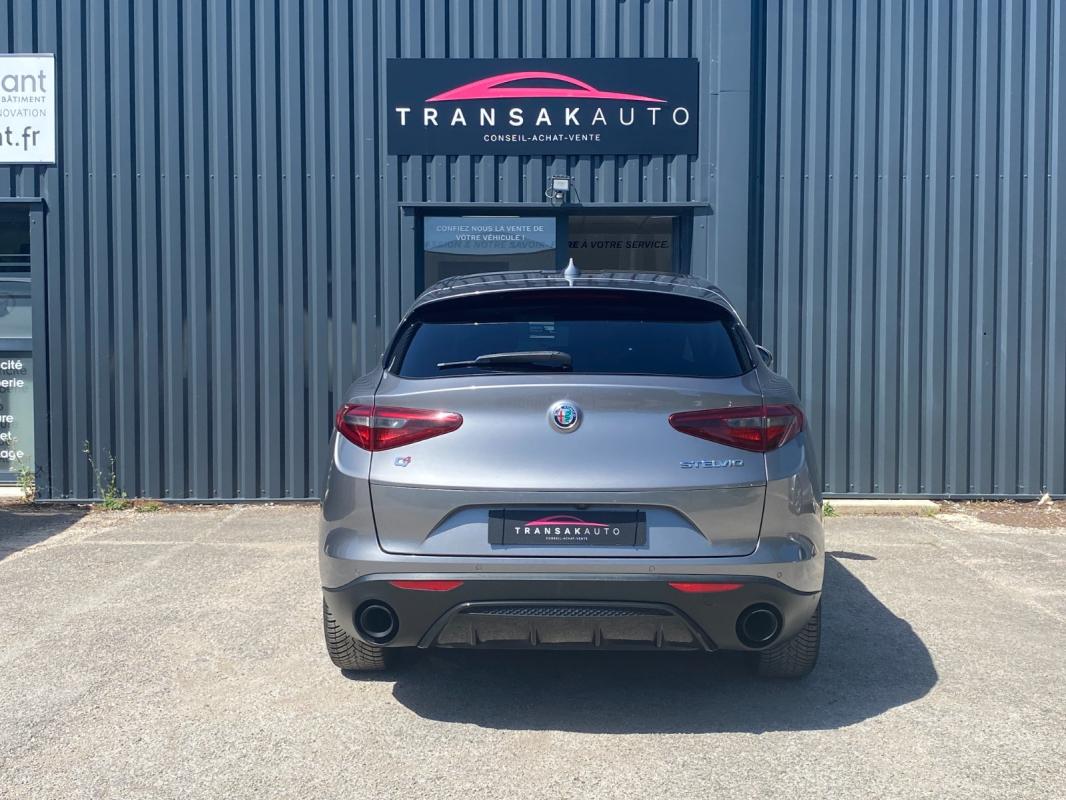 Alfa Romeo Stelvio 2.0T 280 ch Q4 AT8 First Edition