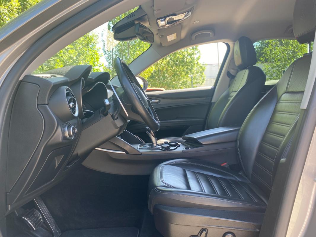 Alfa Romeo Stelvio 2.0T 280 ch Q4 AT8 First Edition
