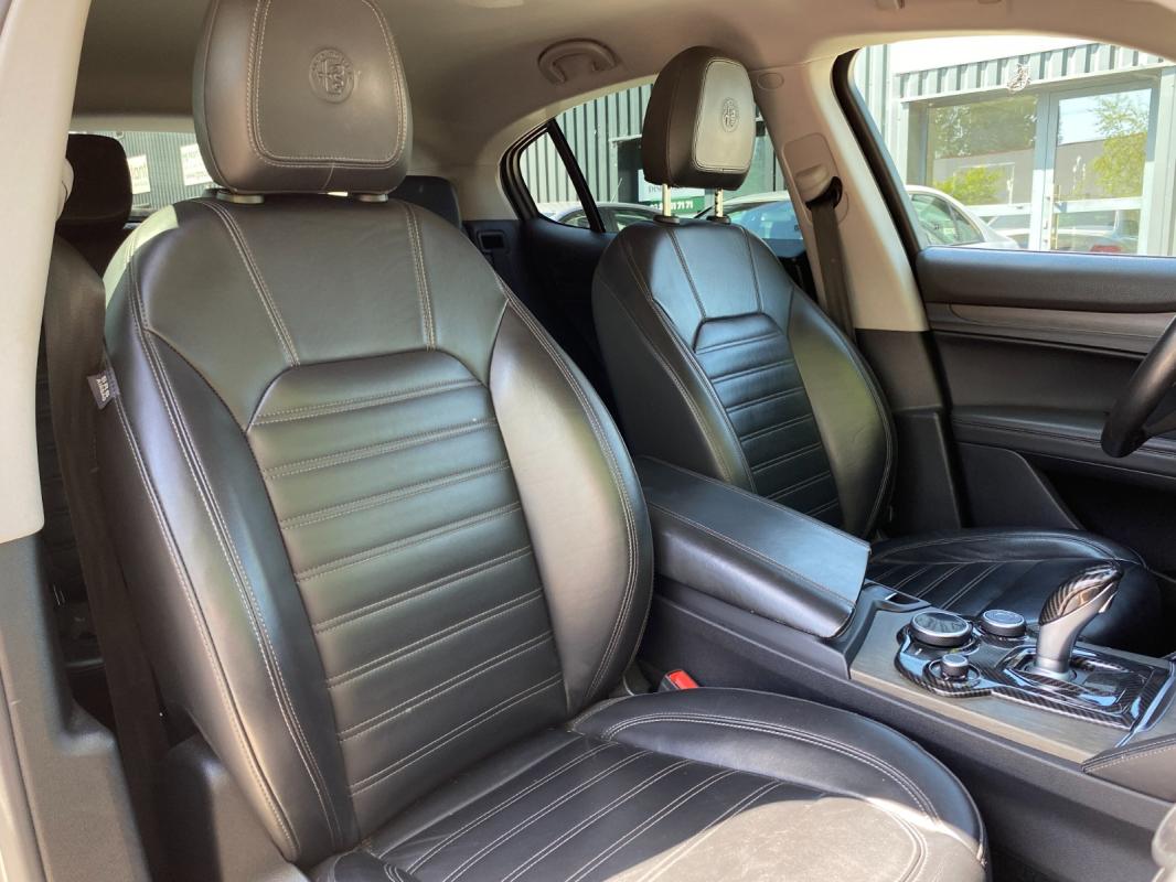 Alfa Romeo Stelvio 2.0T 280 ch Q4 AT8 First Edition