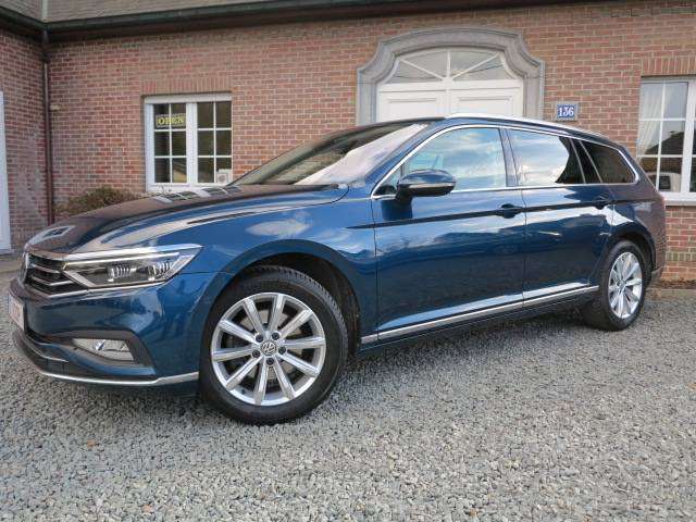 Volkswagen Passat Variant 1.6 TDi DSG PARKPILOT Elegance Business IN PROMO!