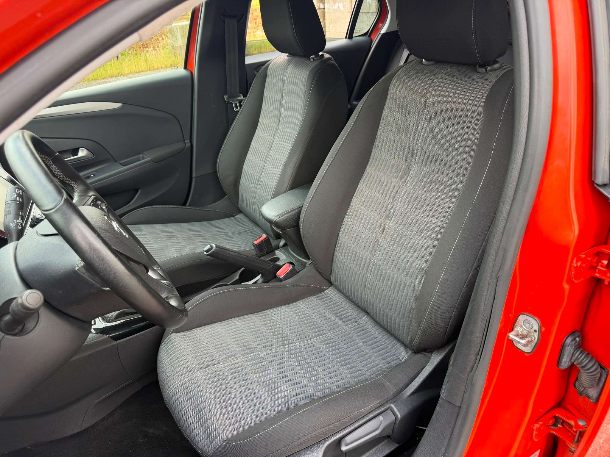 Opel Corsa • TRES PROPRE • BIEN EQUIPEE • GARANTIE 1AN
