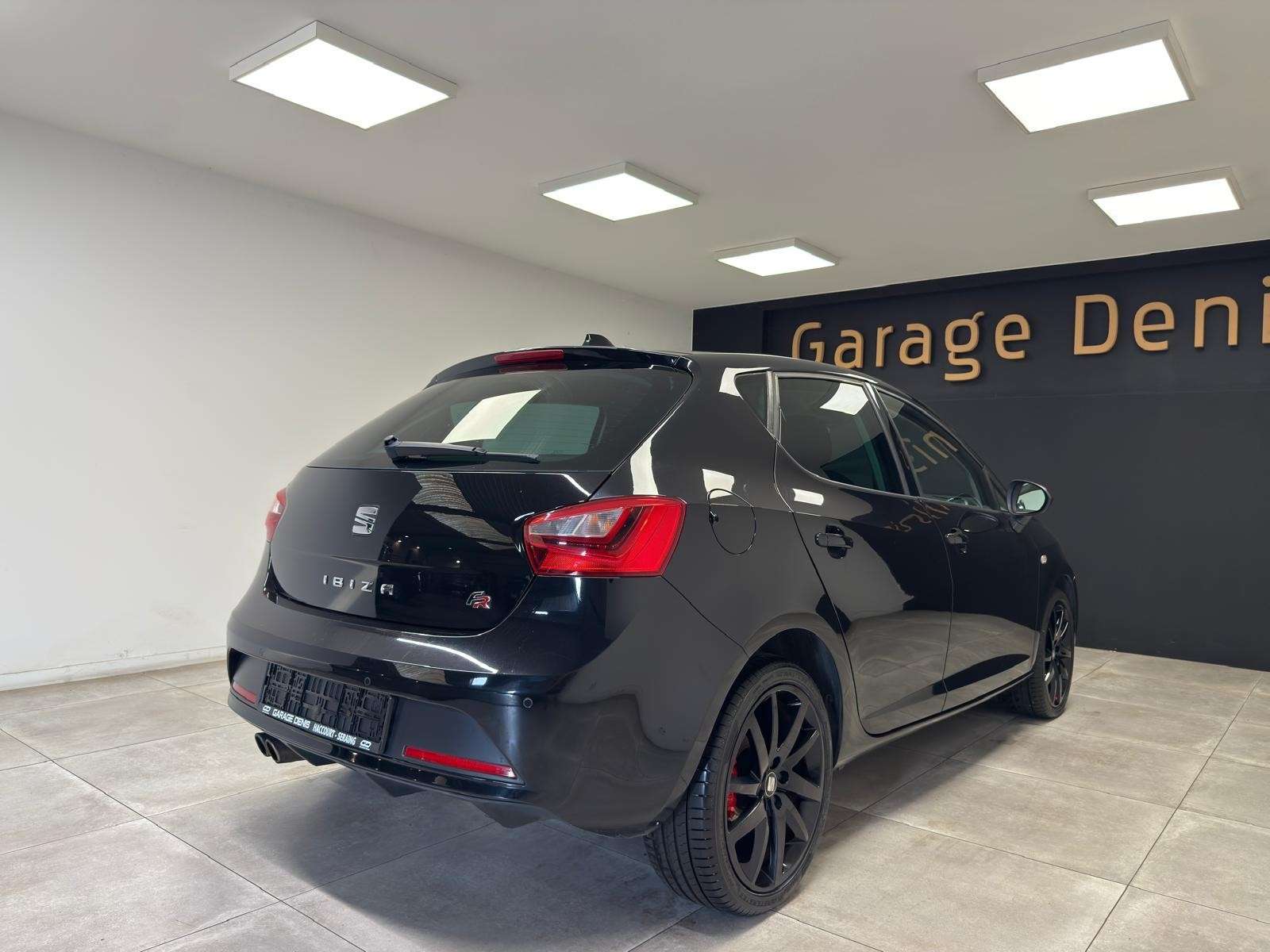 SEAT Ibiza 1.0**FR**CARPLAY**BOITE AUTO**CLIM AUTO**GARANTIE