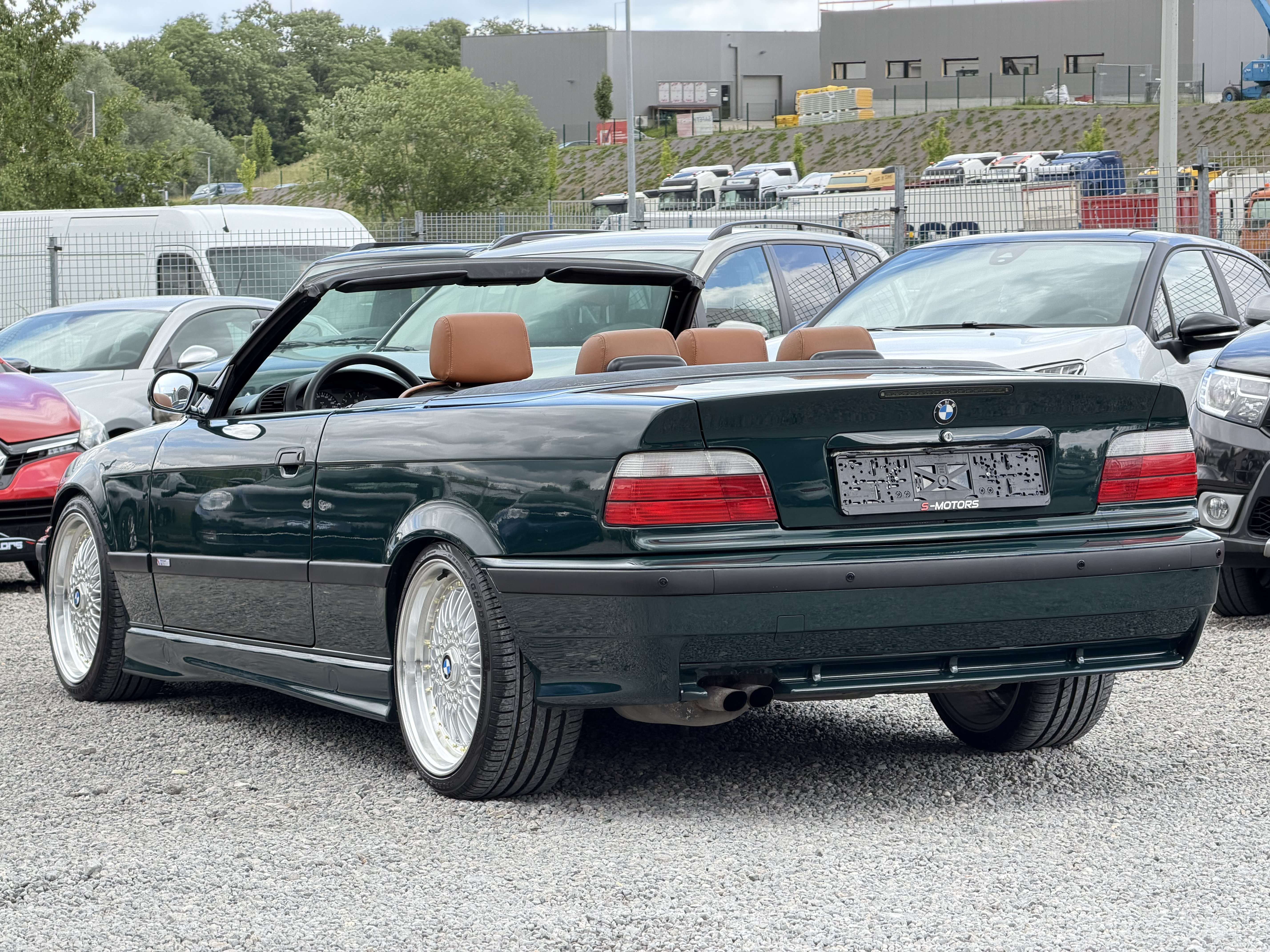 BMW 325 • TRES PROPRE • PRET A IMMATRICULER !