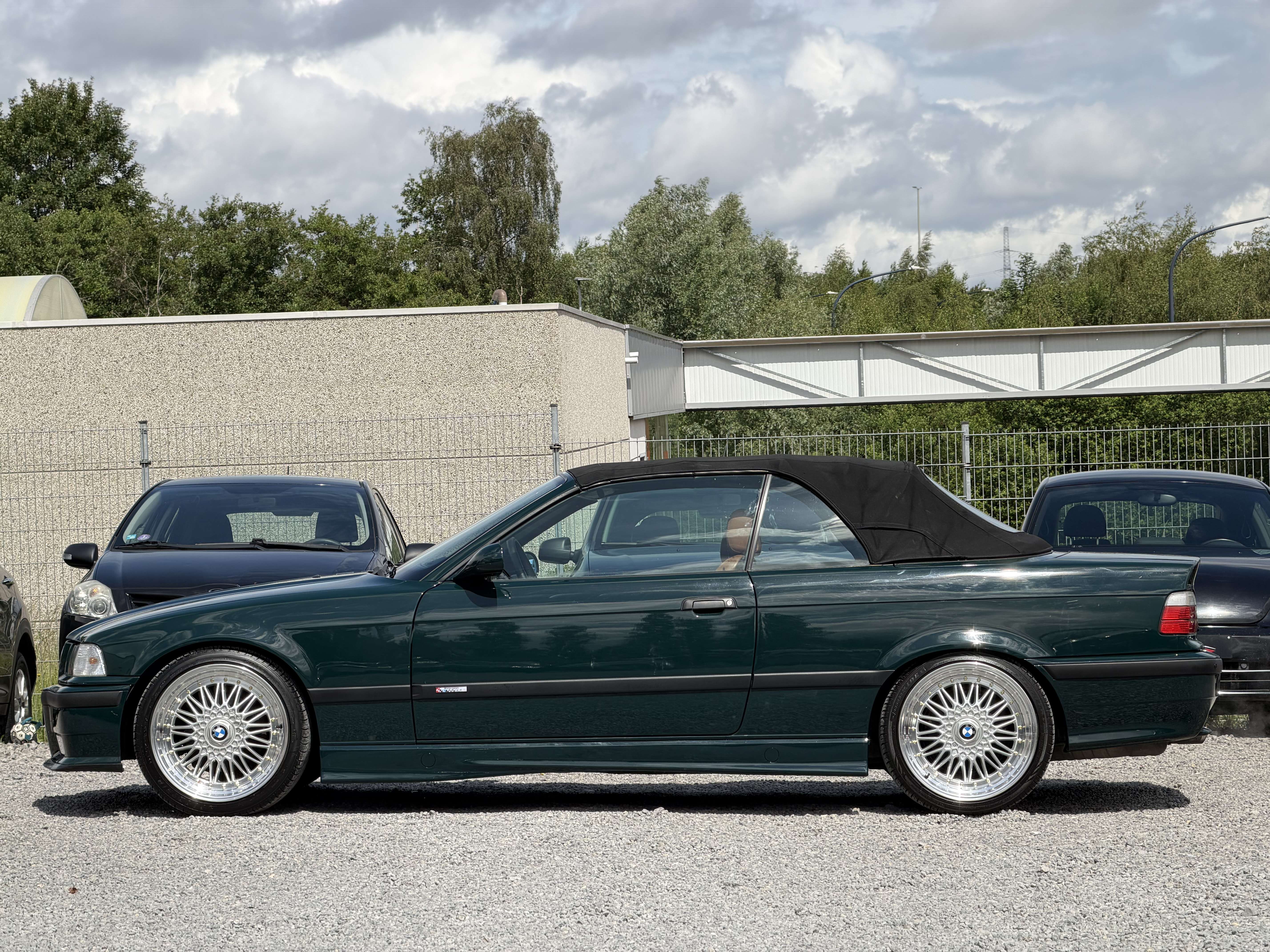 BMW 325 • TRES PROPRE • PRET A IMMATRICULER !