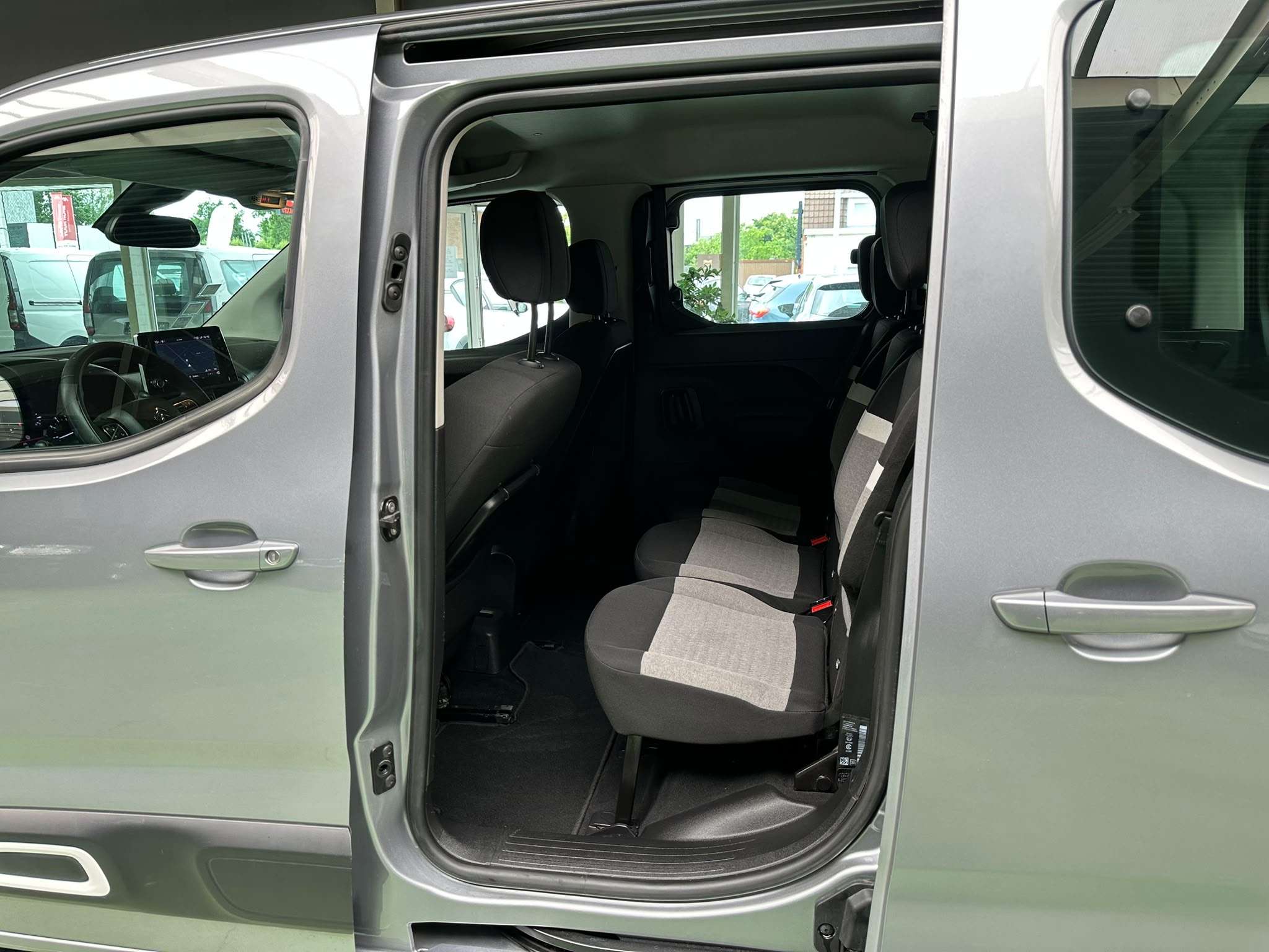 Citroen Berlingo Berlingo 1.2 L* Feel S * 1Jaar Garantie
