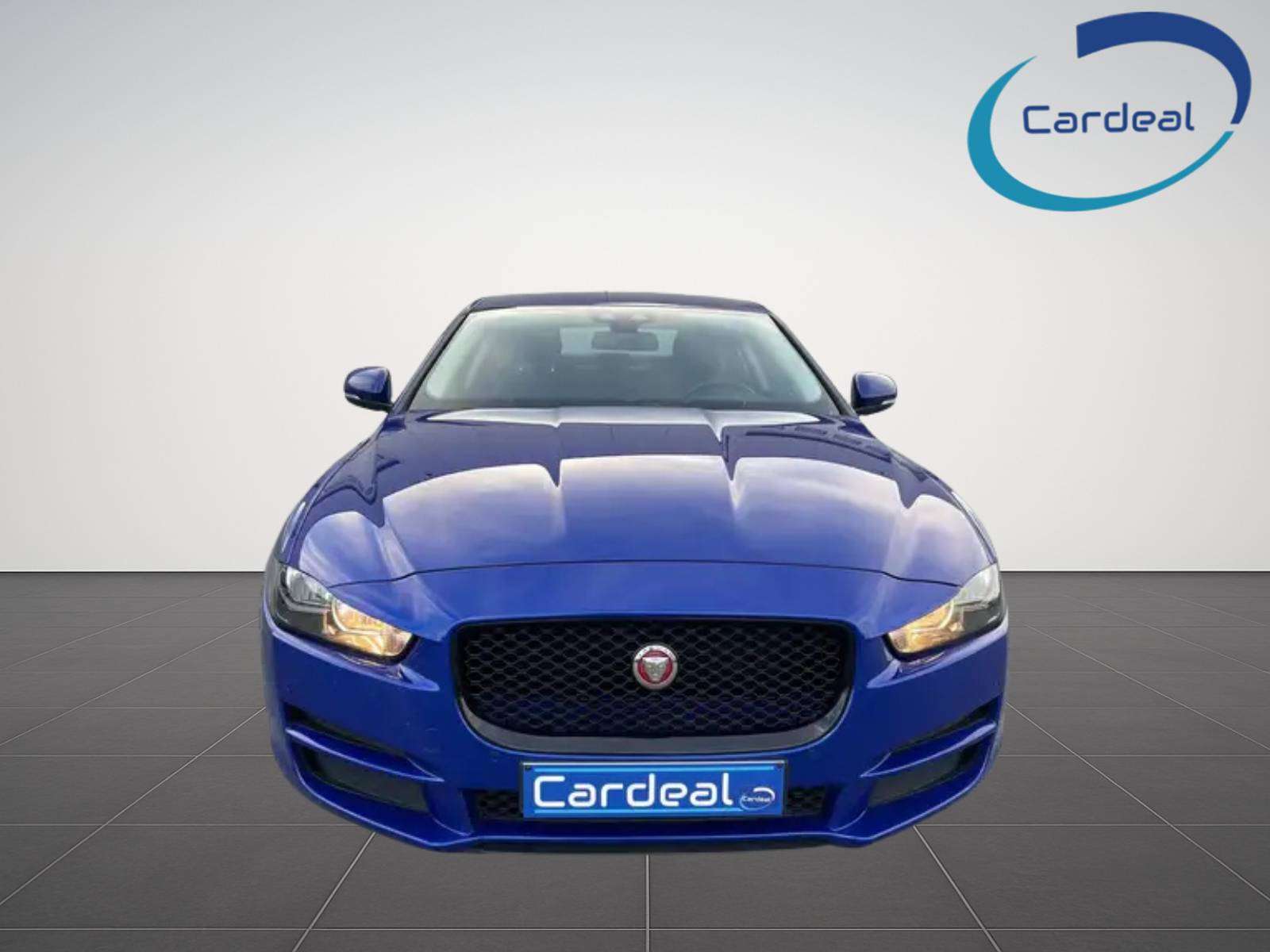 Jaguar XE 2.0 D Prestige // CUIR // GPS // CAMERA // GARANTIE