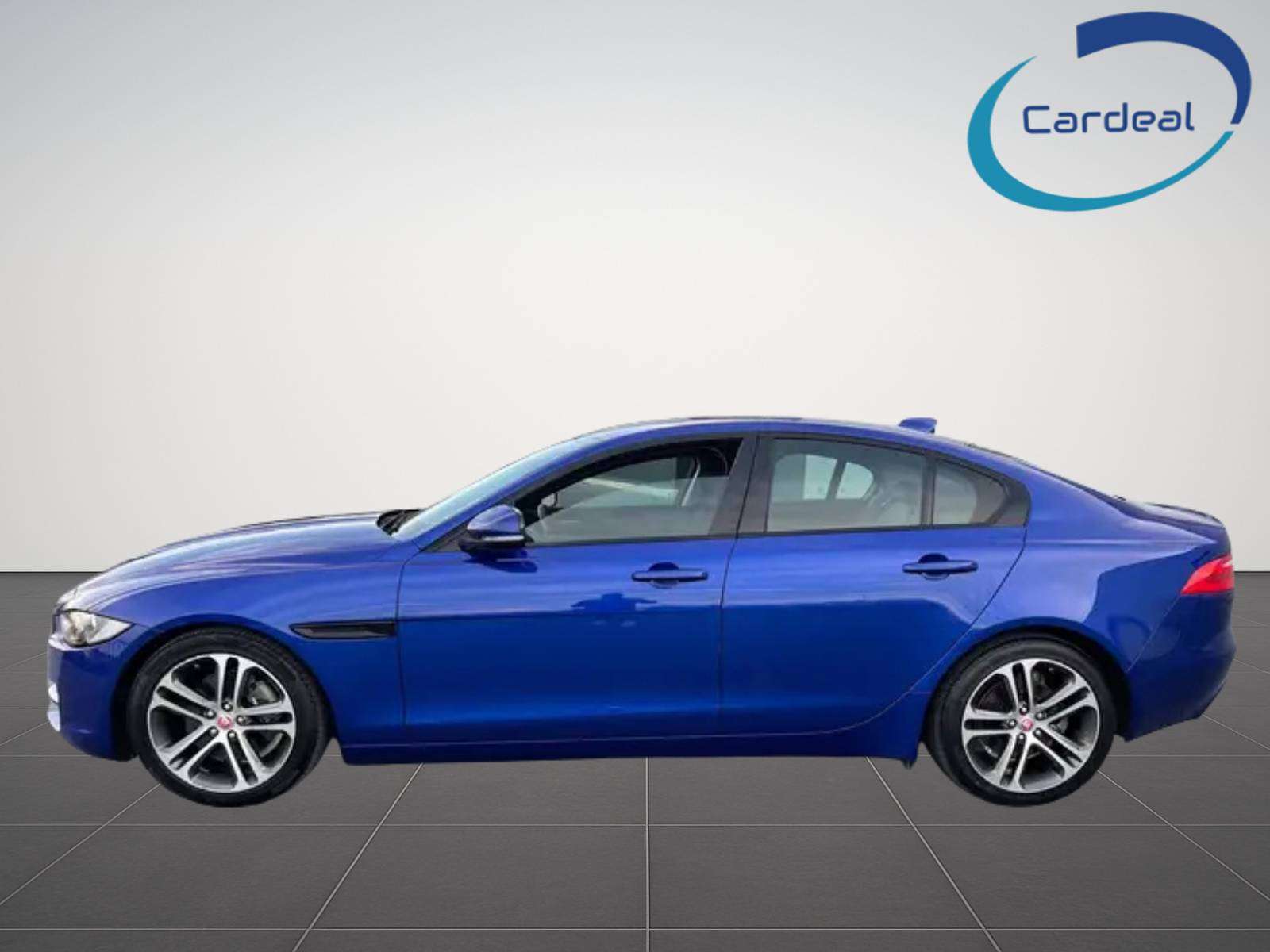 Jaguar XE 2.0 D Prestige // CUIR // GPS // CAMERA // GARANTIE