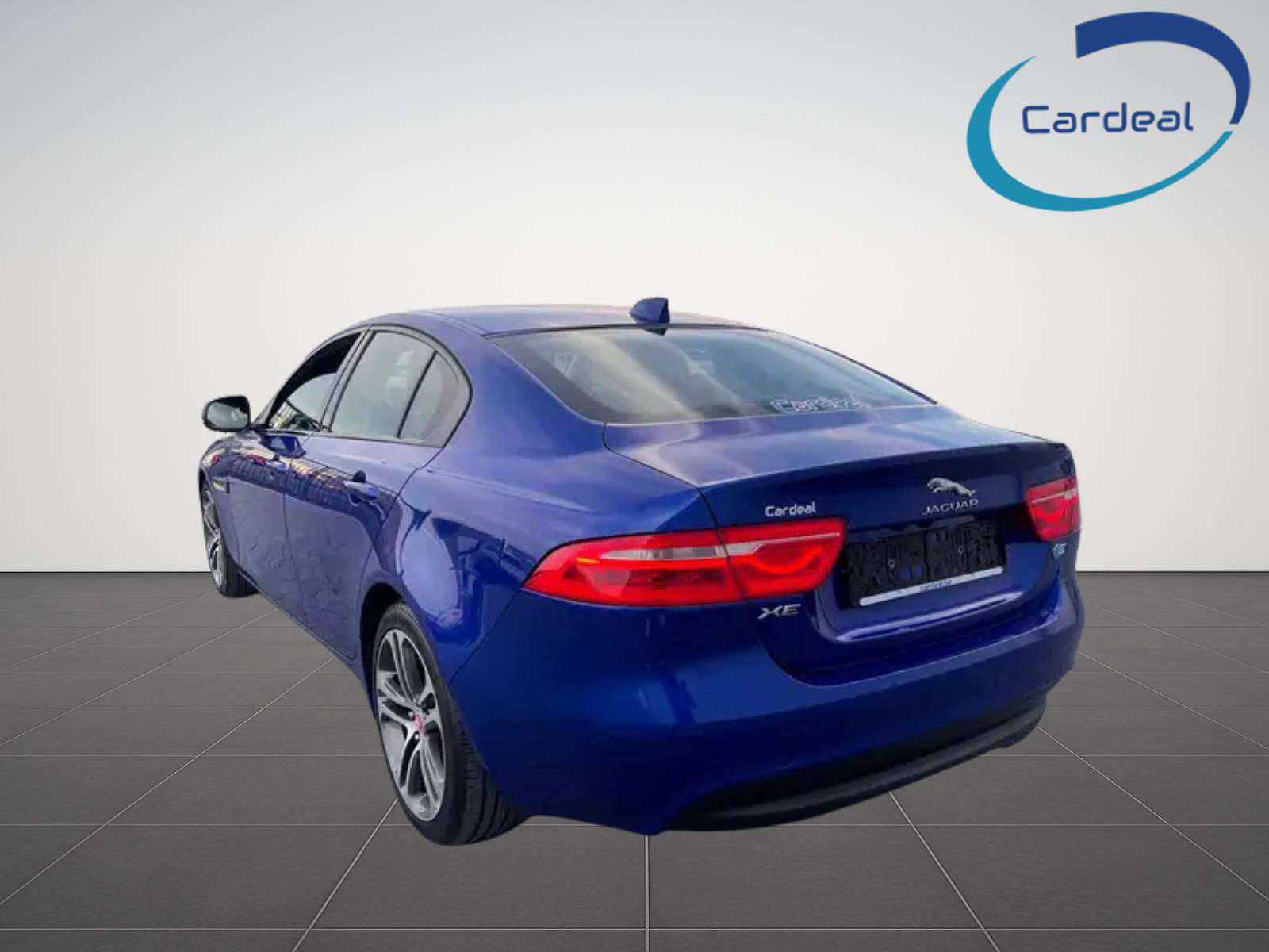 Jaguar XE 2.0 D Prestige // CUIR // GPS // CAMERA // GARANTIE