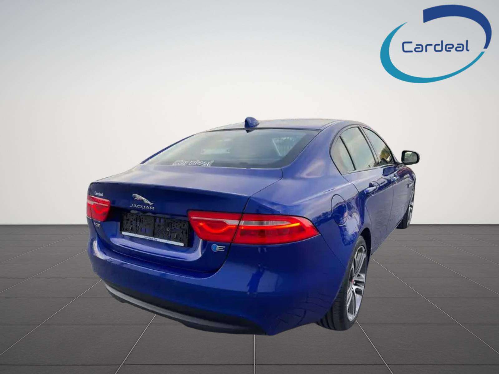 Jaguar XE 2.0 D Prestige // CUIR // GPS // CAMERA // GARANTIE