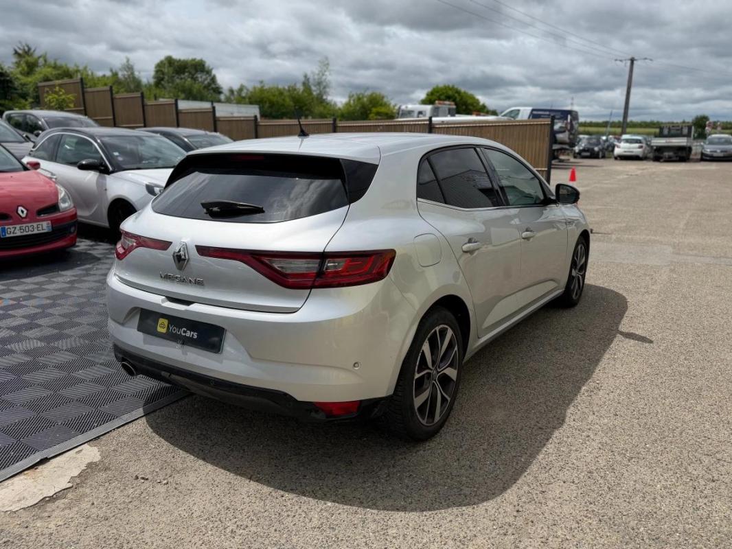 Renault Megane 1.2 TCE 130 ENERGY INTENS DEMARRAGE SANS CLES-CAMERA DE RECUL-PACK LED INTERIEUR