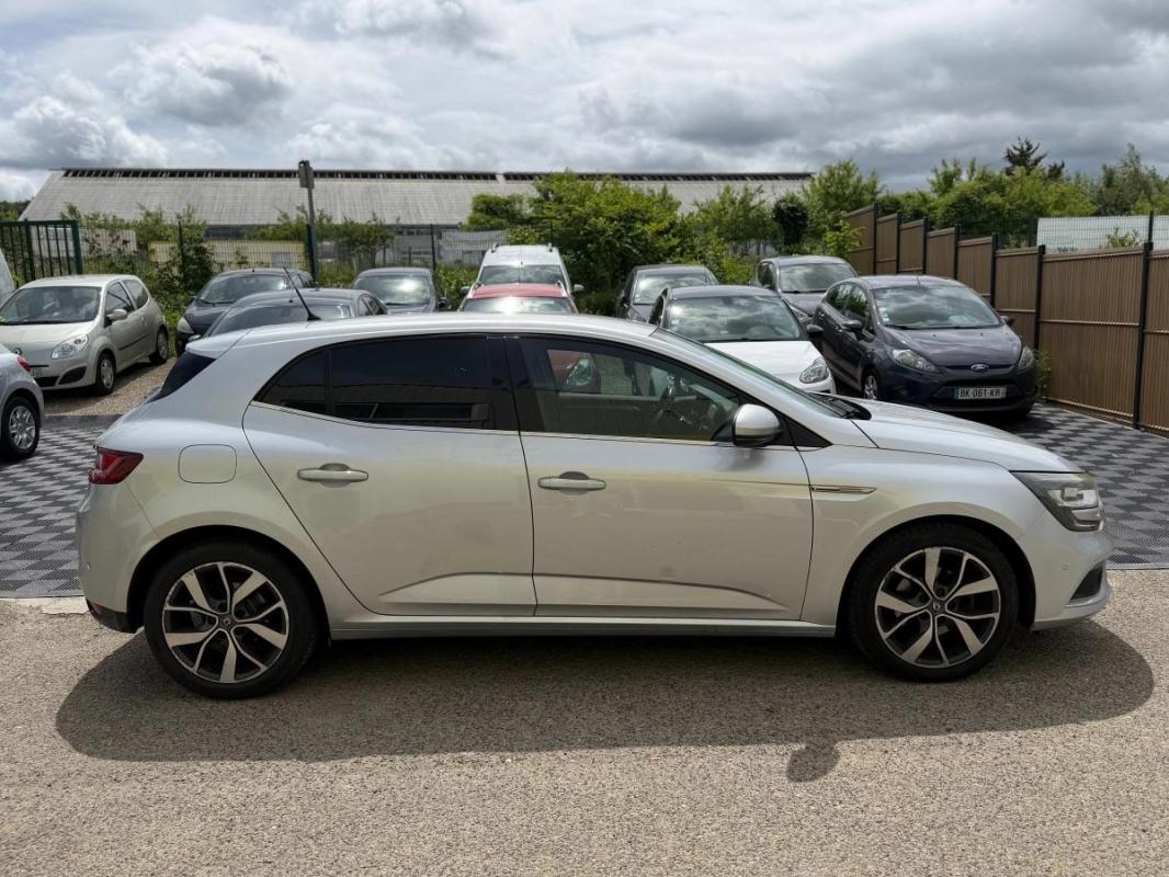 Renault Megane 1.2 TCE 130 ENERGY INTENS DEMARRAGE SANS CLES-CAMERA DE RECUL-PACK LED INTERIEUR