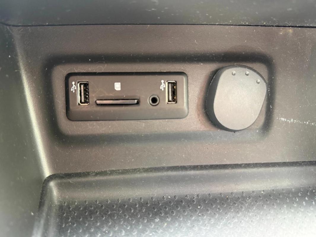 Renault Megane 1.2 TCE 130 ENERGY INTENS DEMARRAGE SANS CLES-CAMERA DE RECUL-PACK LED INTERIEUR