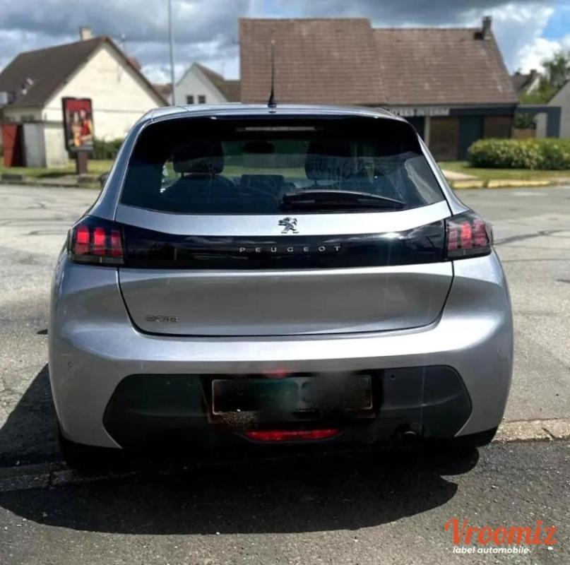 Peugeot 208 1.2 100 S&S EAT8 ACTIVE PACK 7910 HT ENTRETIEN A JOUR
