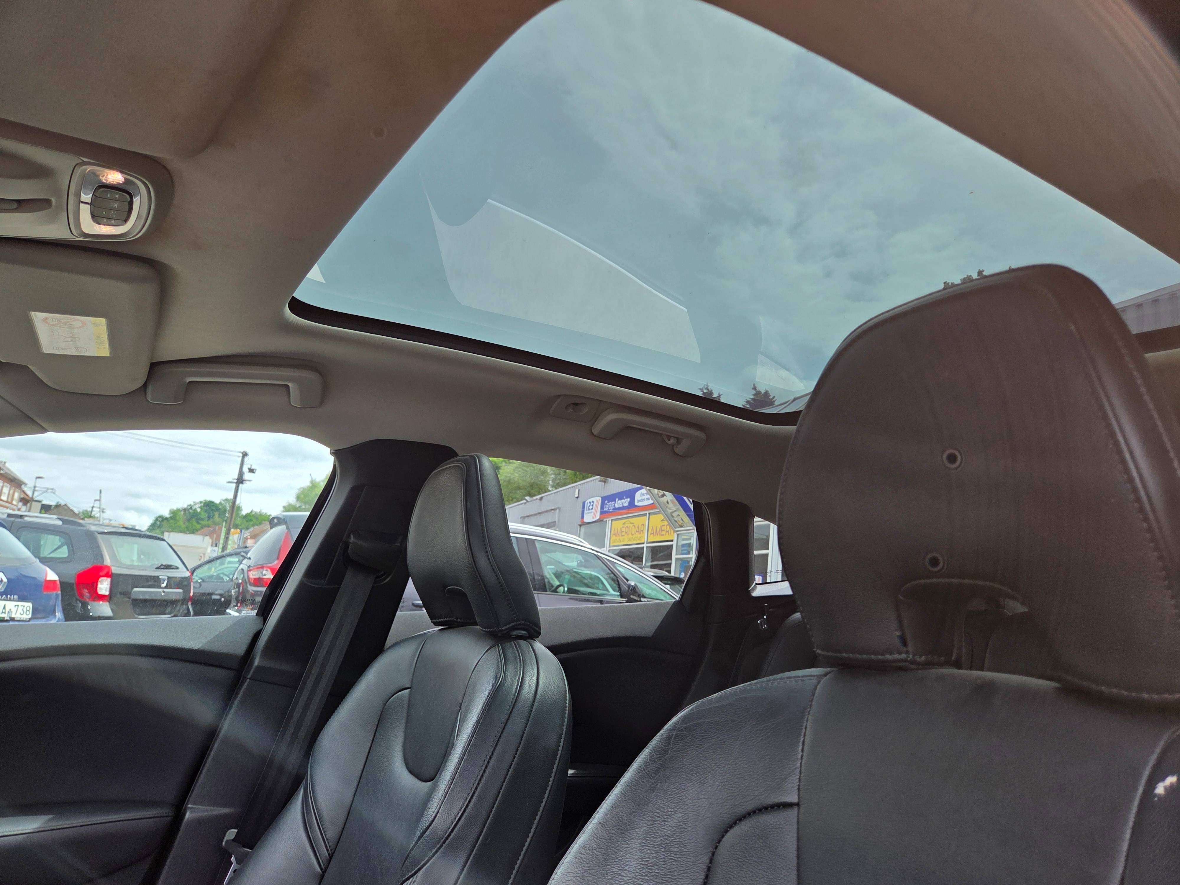 Volvo V40 V40 2.0 D2-82 Kinetic