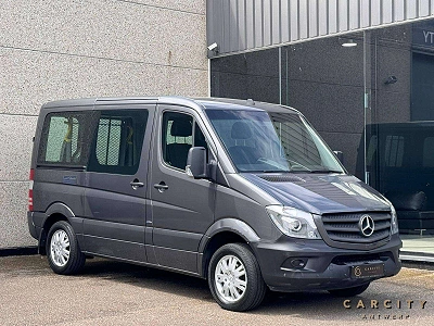 Mercedes-Benz Sprinter Sprinter 316 CDI Bluetec. | AANGEPAST VOOR MINDERVALIDEN MET LIFTSYSTEEM | PISTONS UITSTEKENDE STAAT | NAVI | AUTOMAAT |