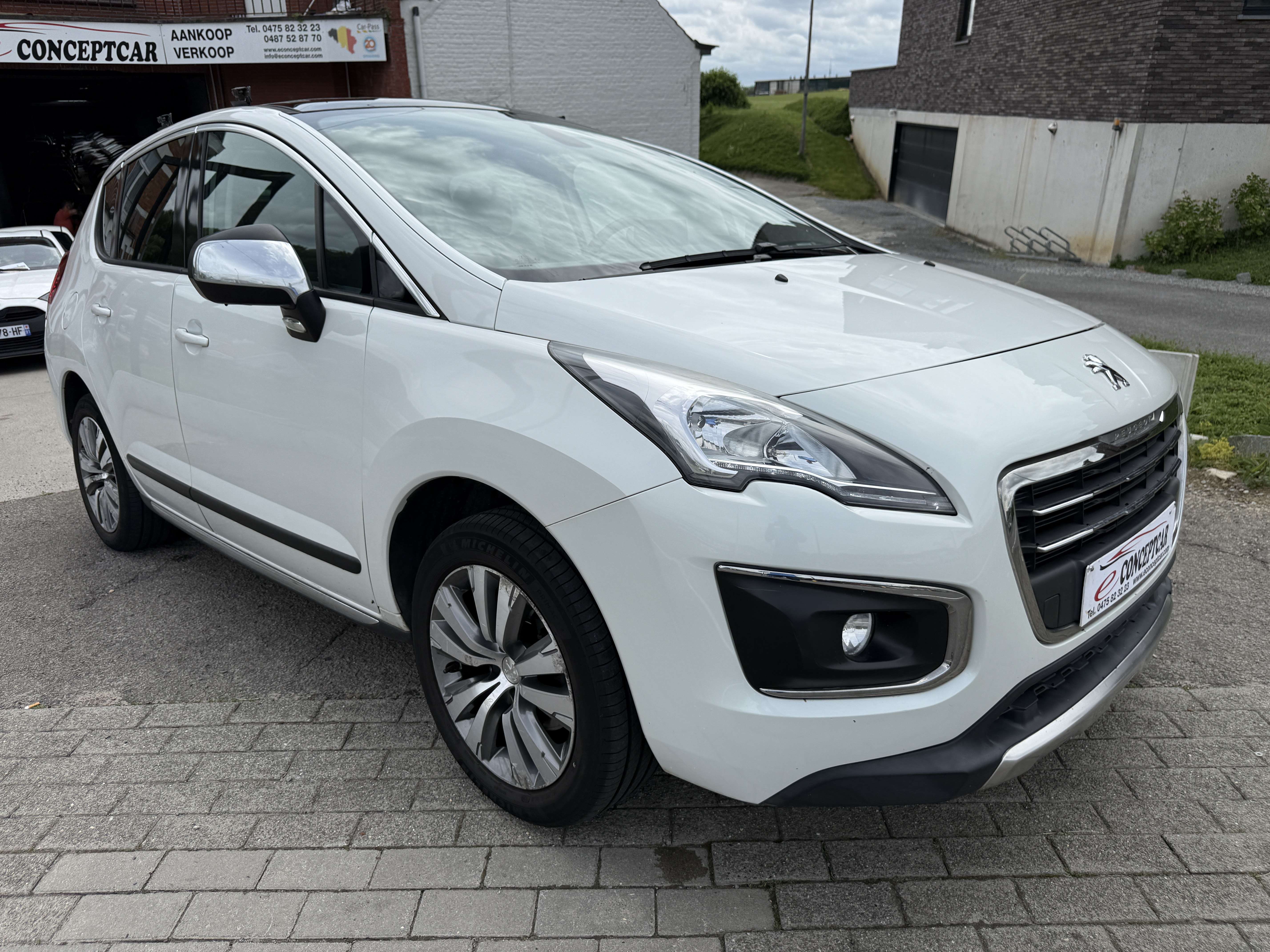 Peugeot 3008 3008 1.6 e-THP Allure