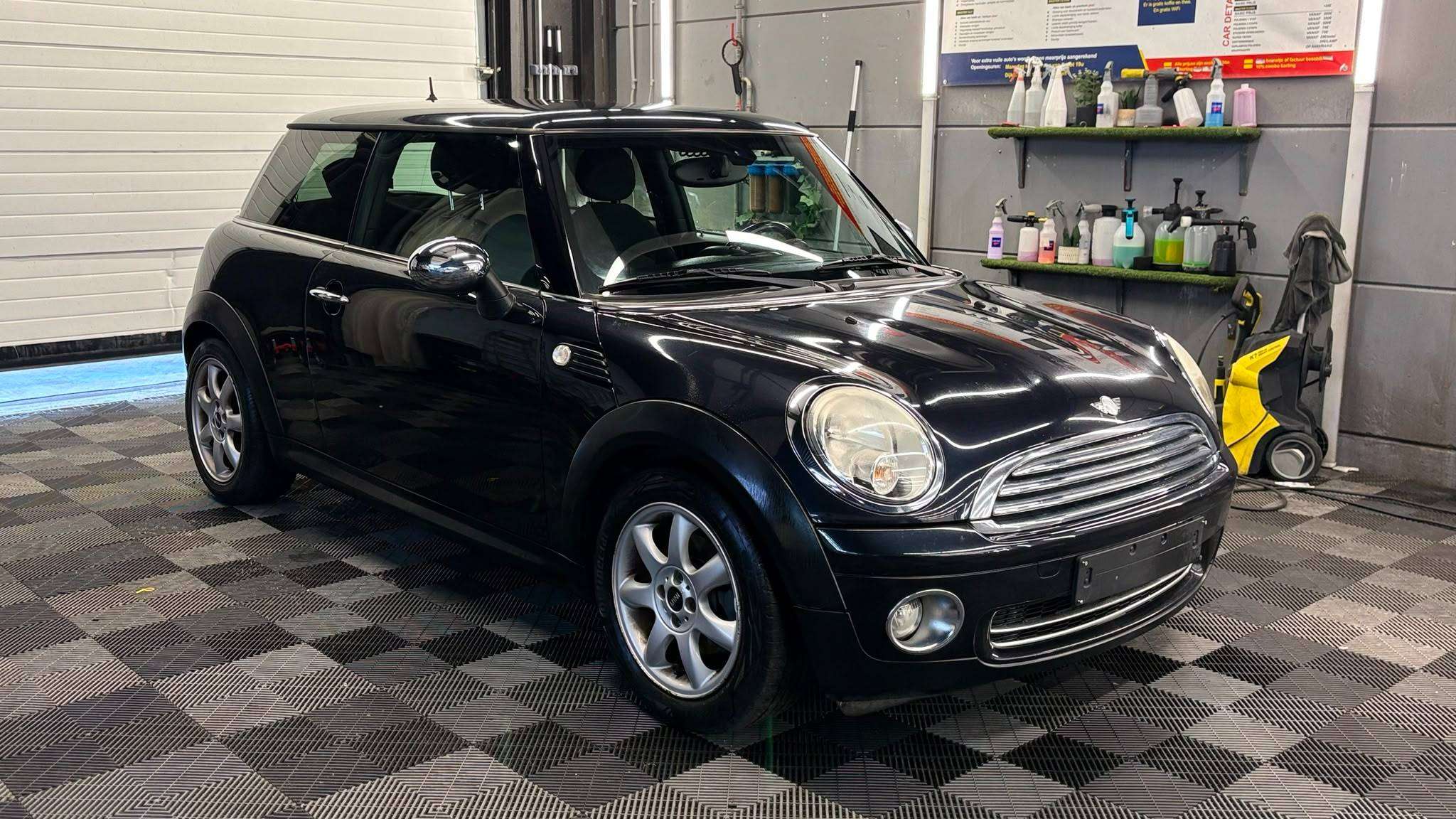 MINI One BENZINE bj. 2008 151674KM