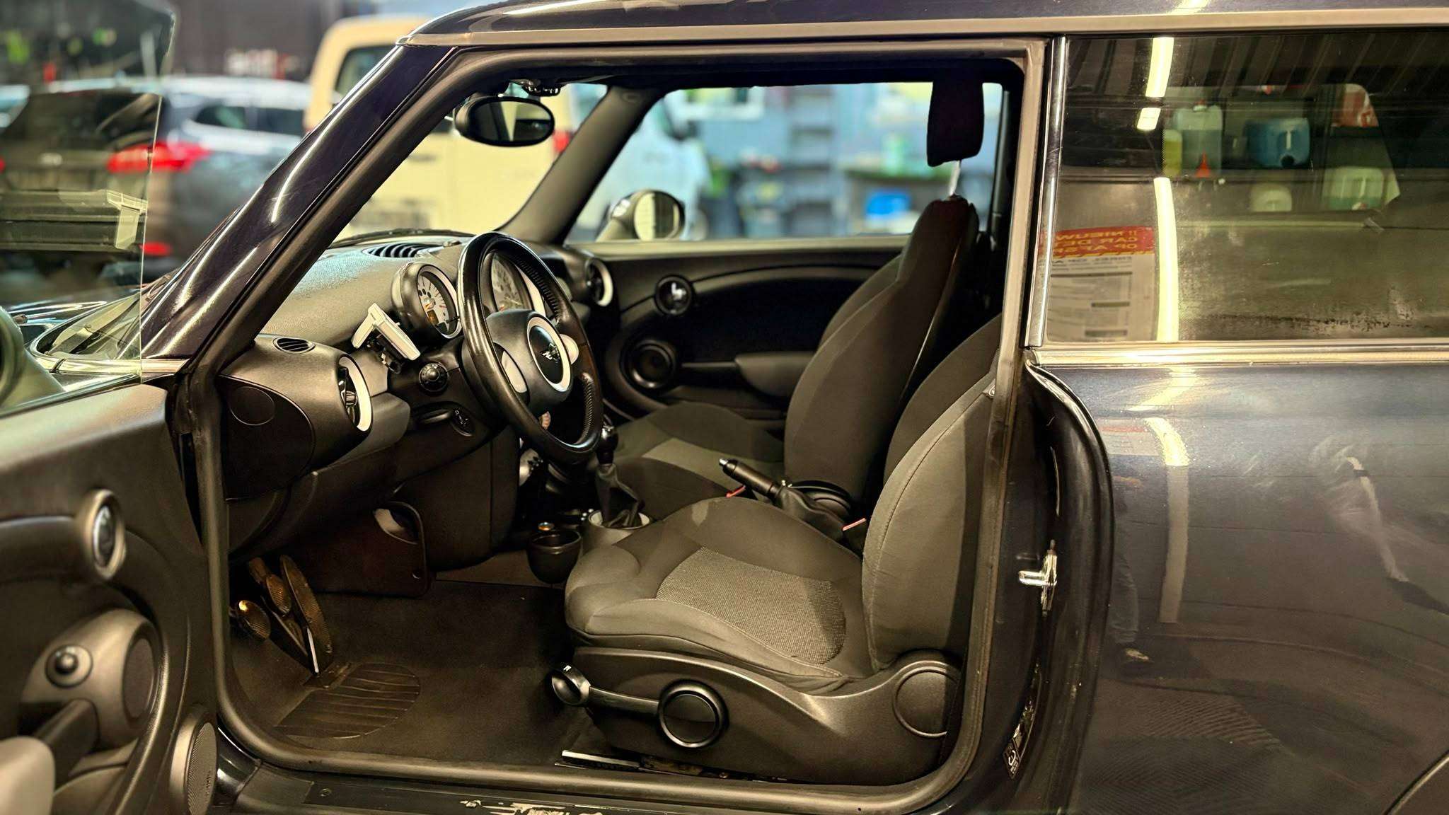 MINI One BENZINE bj. 2008 151674KM