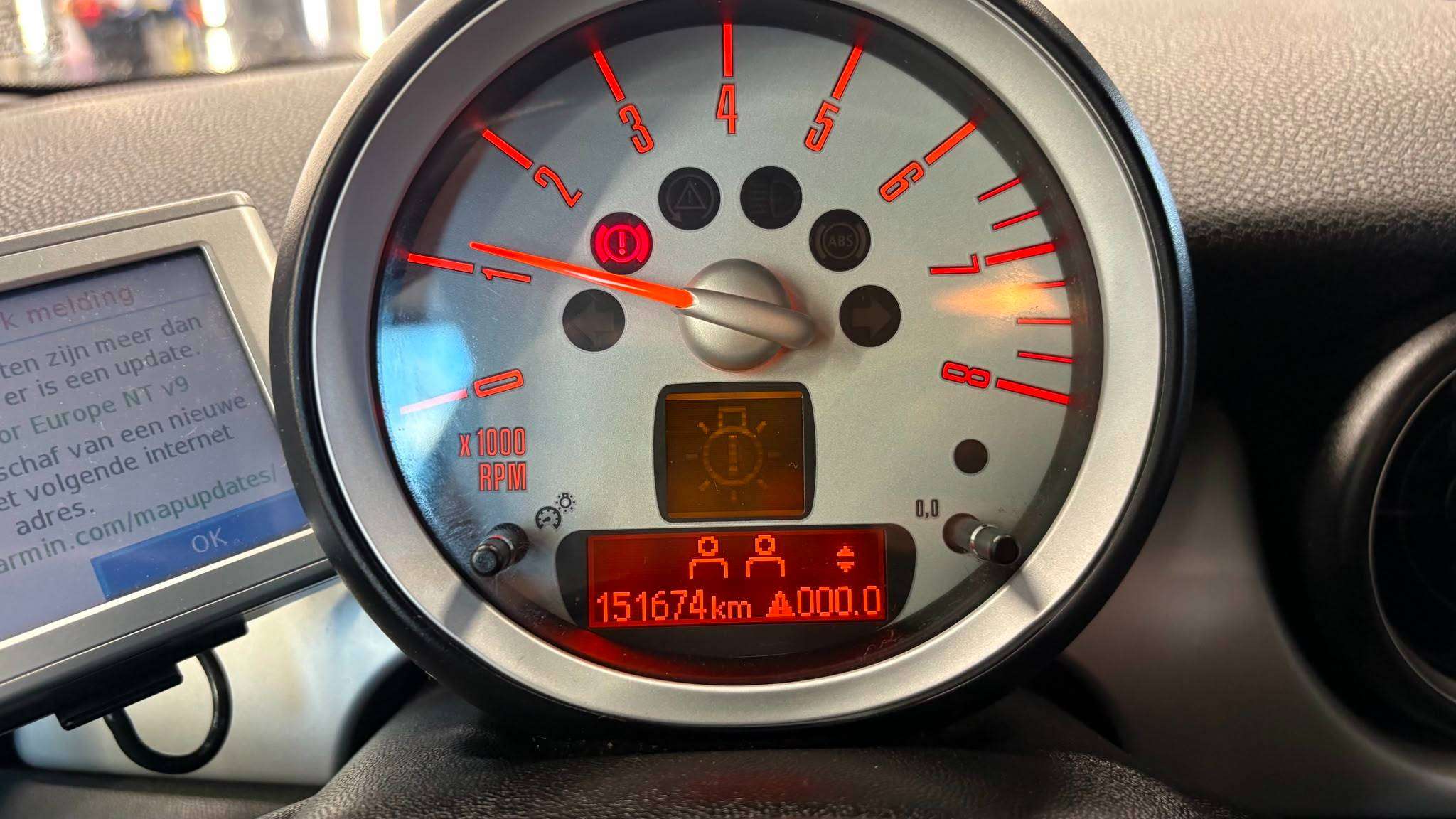 MINI One BENZINE bj. 2008 151674KM