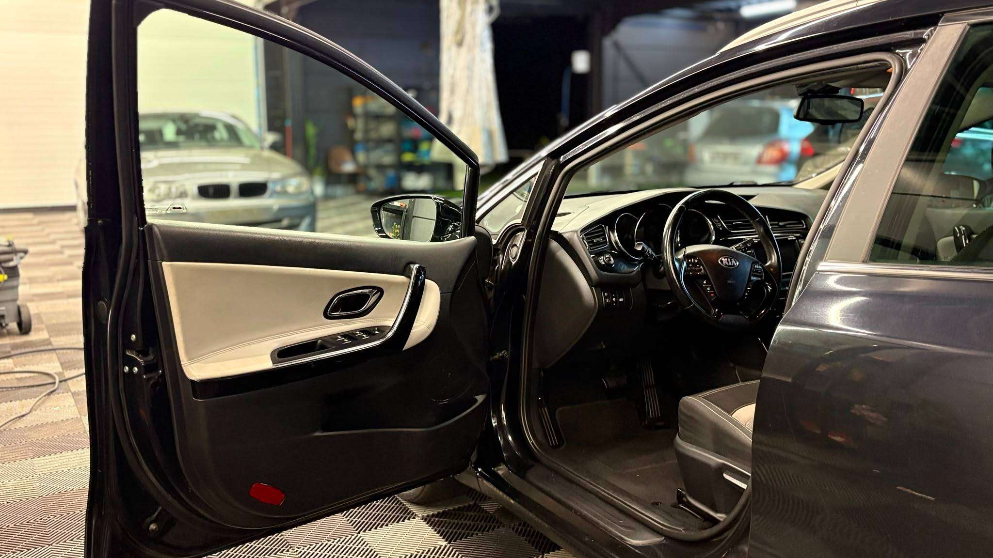 Kia Ceed / cee'd AUTOMAAT DIESEL bj. 2013 euro 5