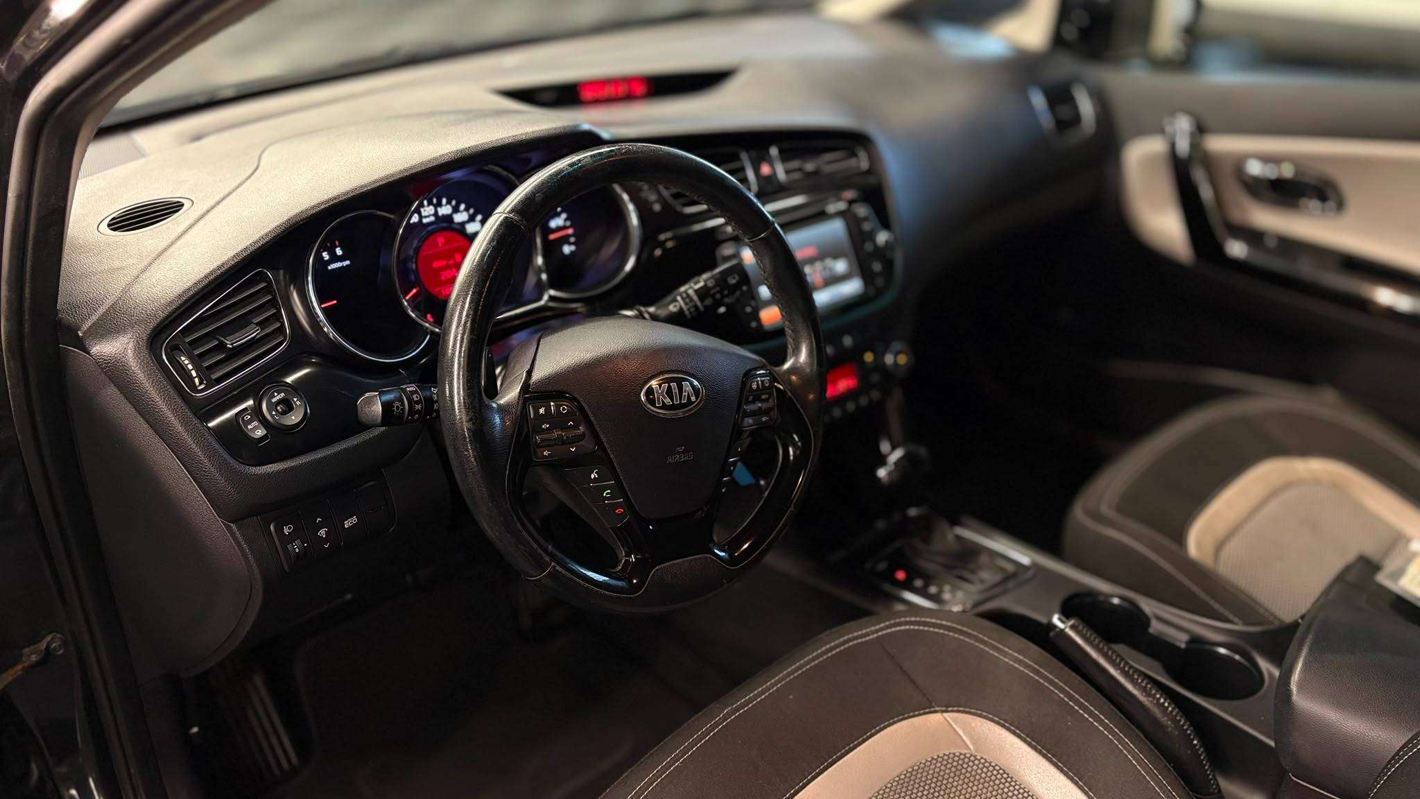 Kia Ceed / cee'd AUTOMAAT DIESEL bj. 2013 euro 5
