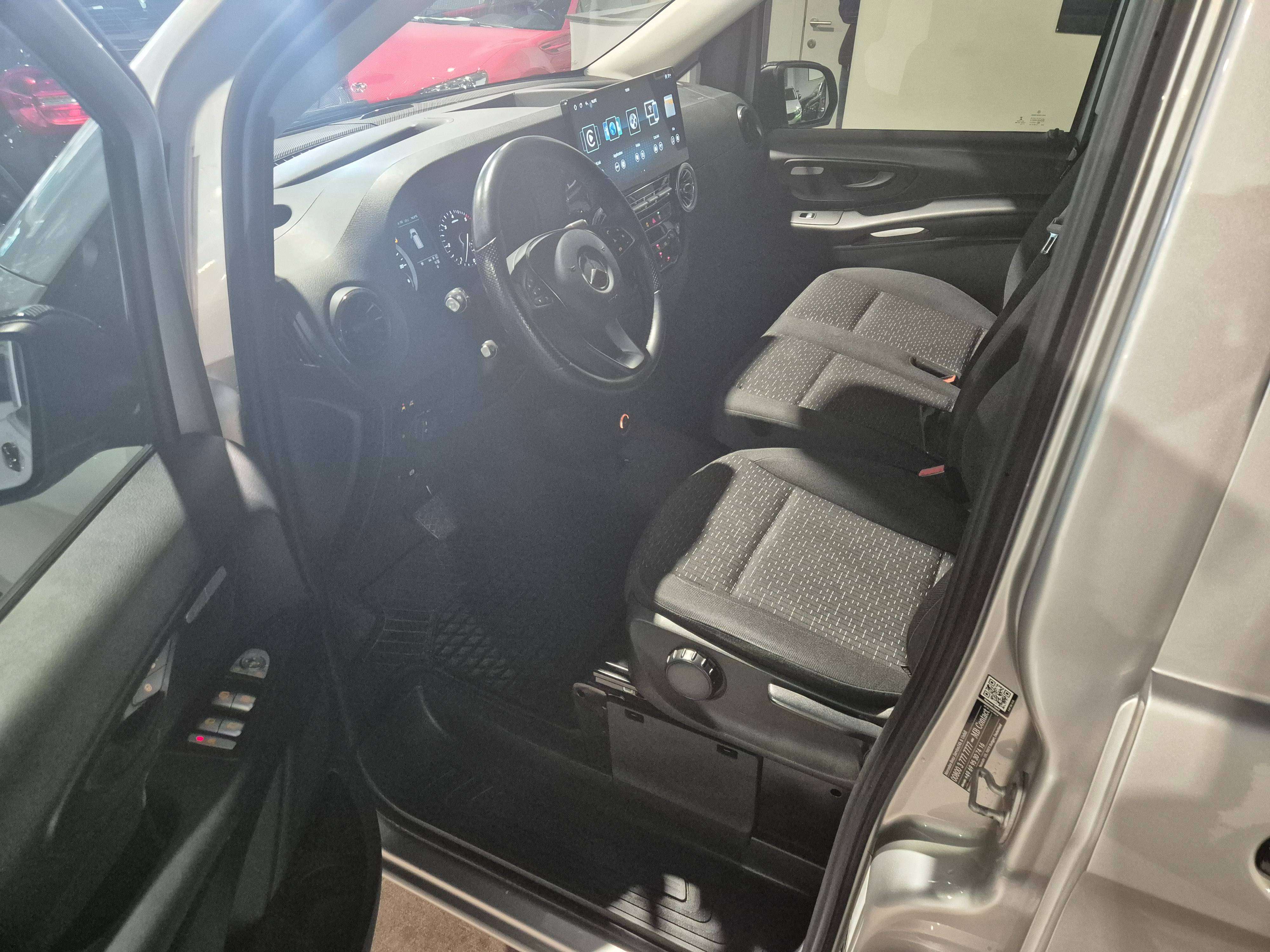 Mercedes-Benz V 220 VITO TOURER 116 CDI  Avantgarde (EU6AP)