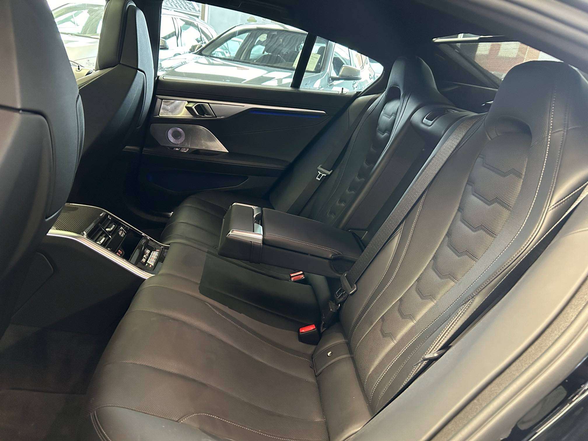 BMW 840 i xDrive GranCoupé M Alu20"/PerfZet/Pano/Acc/Cam360/Bowers&Wilkins *1j garantie*