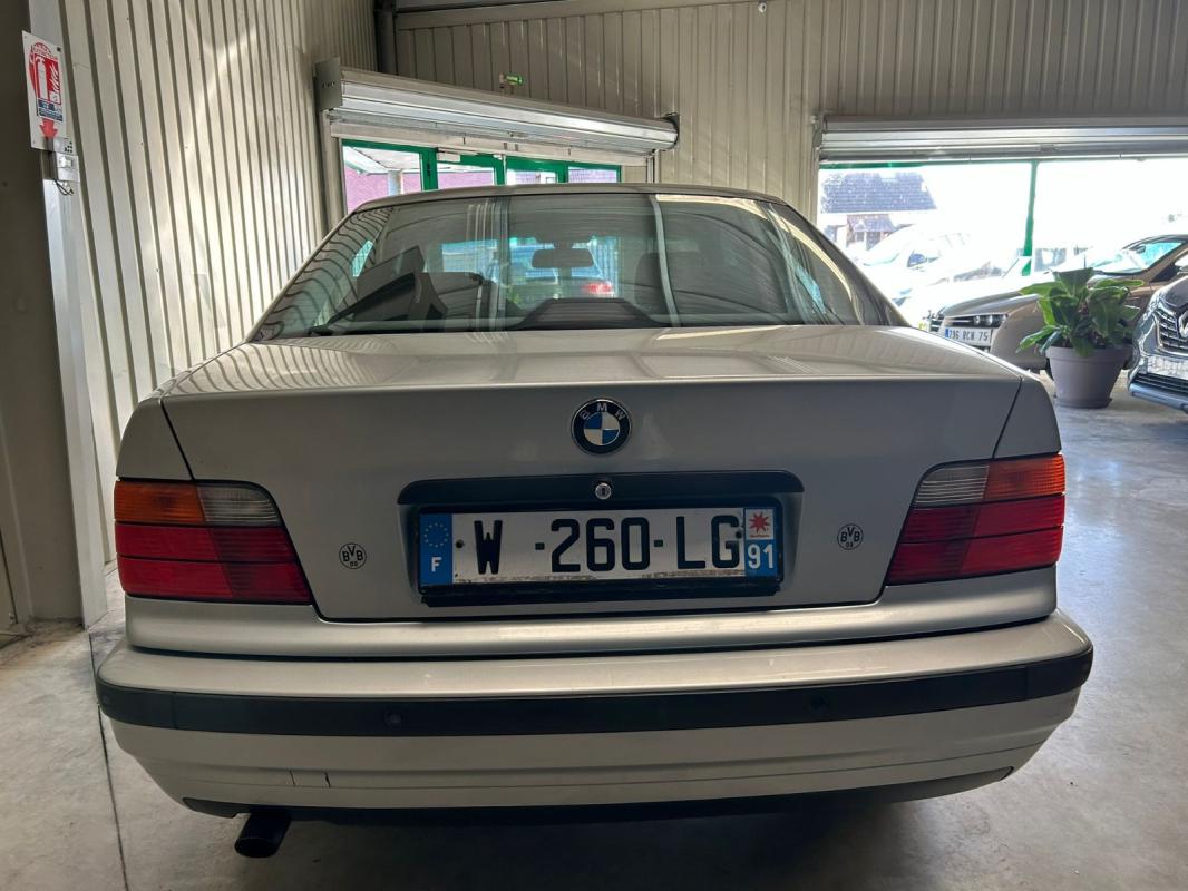 Bmw Serie 3 Berline 328i Comfort Edition