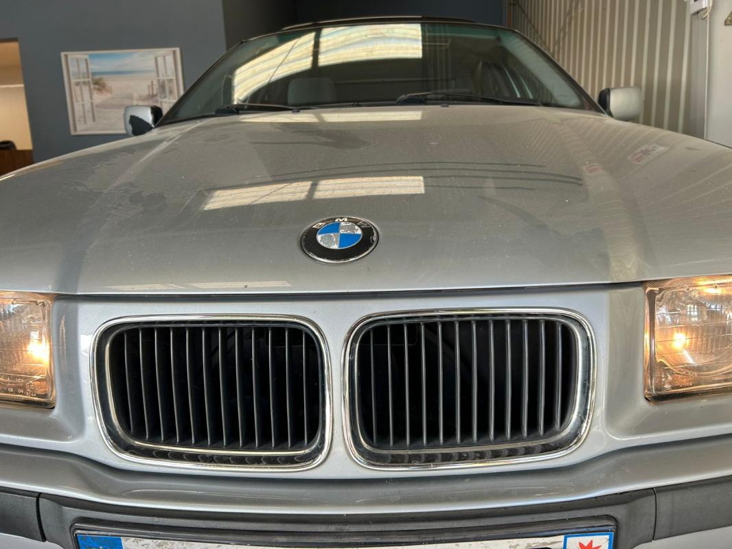 Bmw Serie 3 Berline 328i Comfort Edition