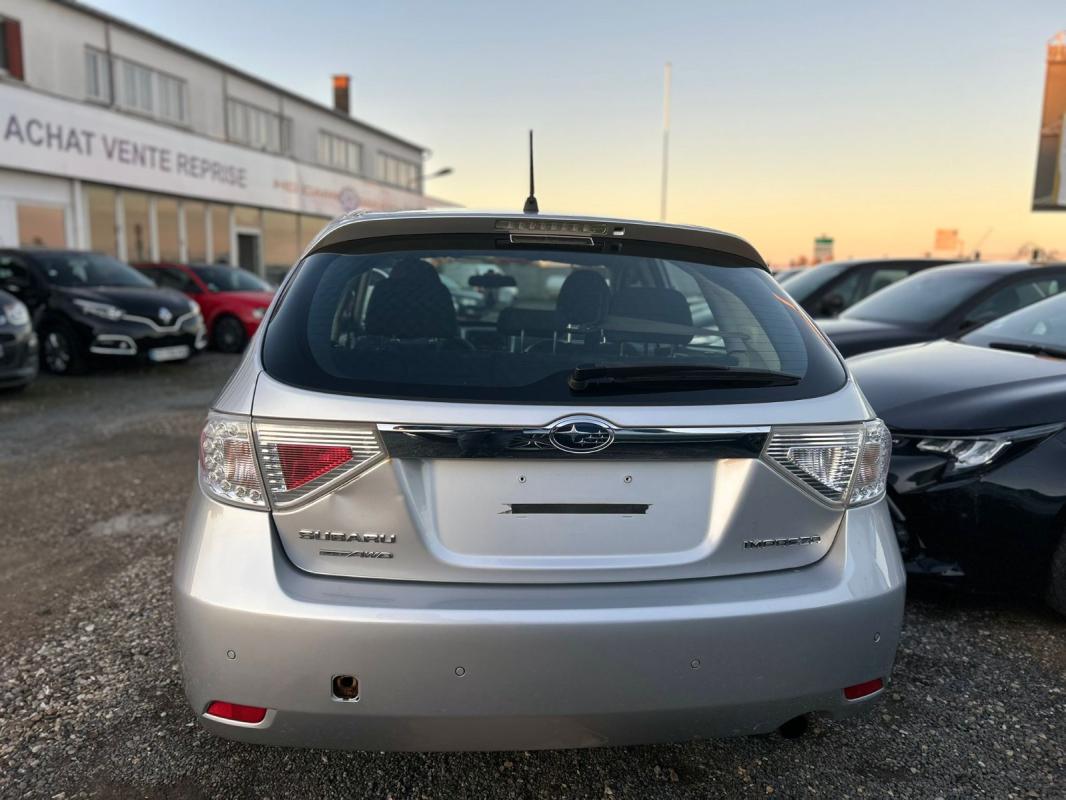 Subaru Impreza Base (R+Boxer)