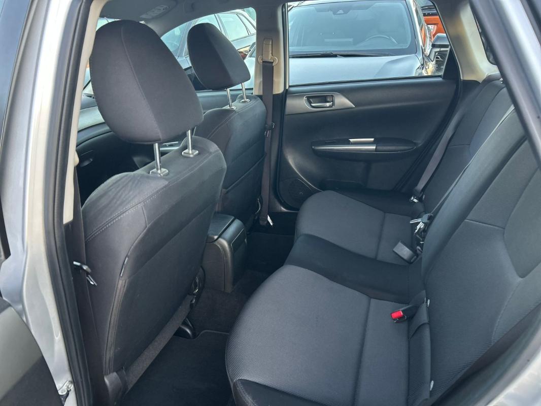Subaru Impreza Base (R+Boxer)