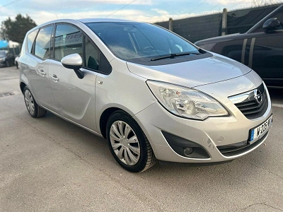 Opel Meriva B Enjoy ActiveSelect BOITE AUTO