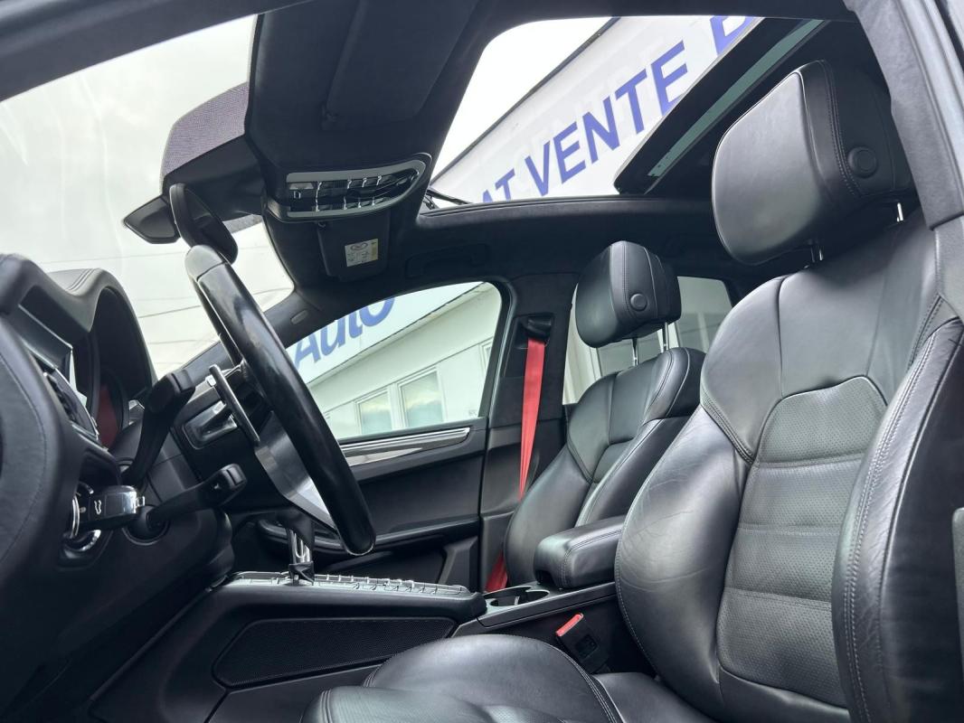 Porsche Macan Turbo PDK