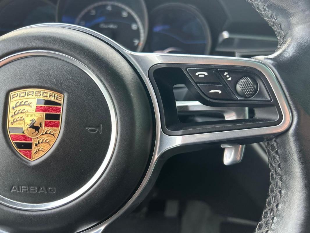 Porsche Macan Turbo PDK