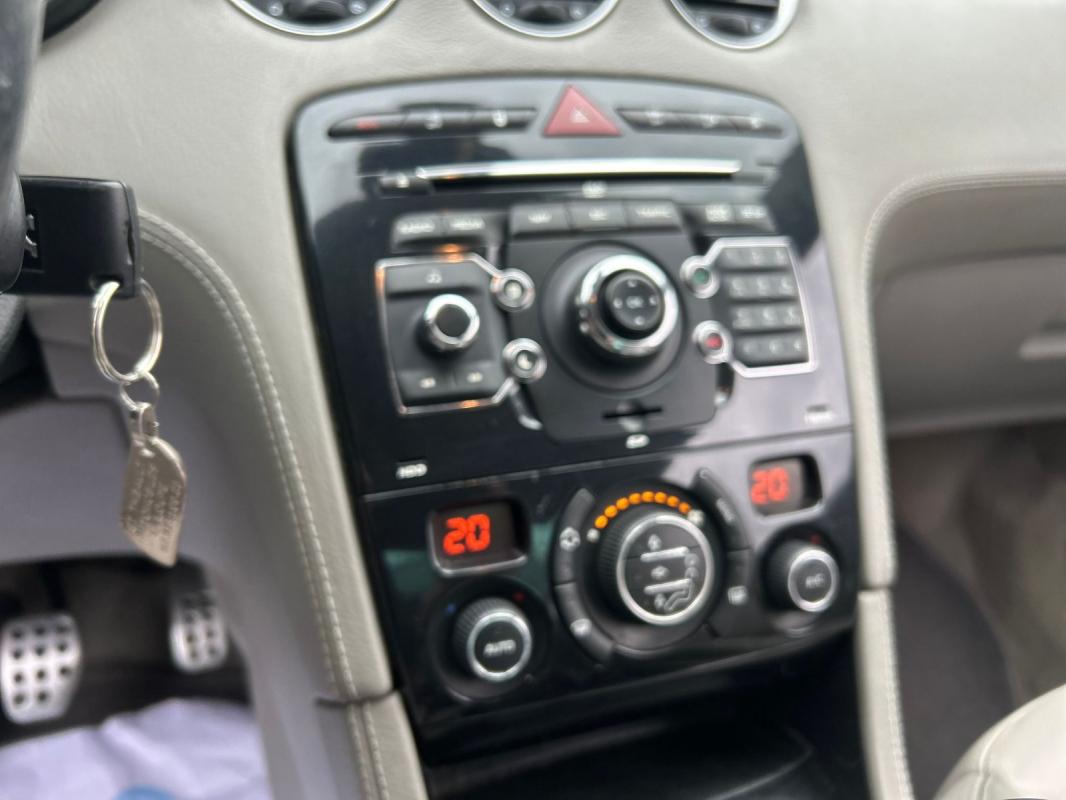 Peugeot 308 2.0 HDI 163 Féline