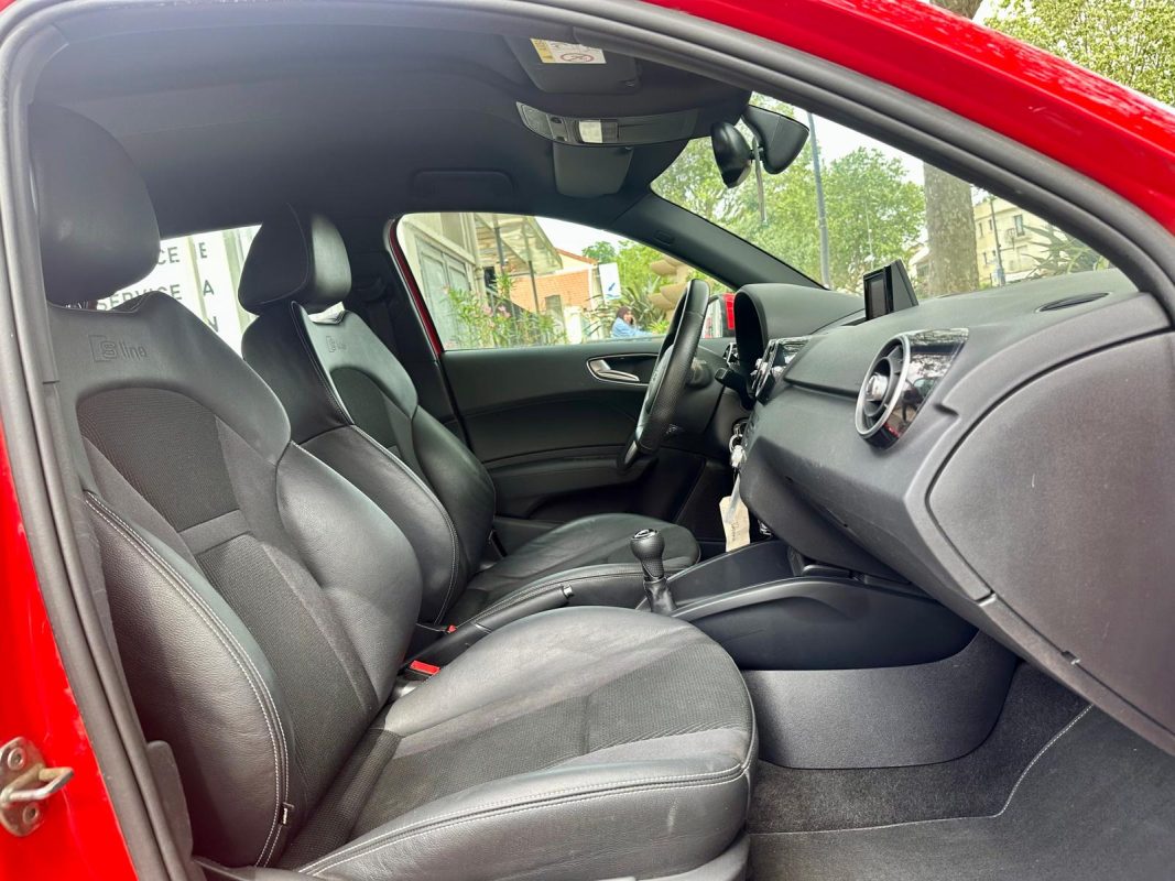 Audi A1 SPORTBACK 1.4 TDI 90 S-LINE