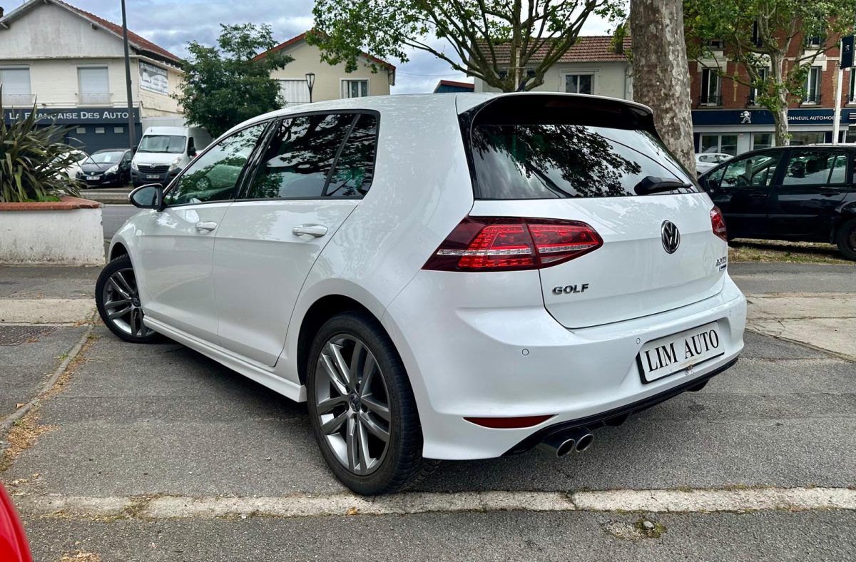 Volkswagen Golf VII 2.0 TDI 150 R-LINE DSG