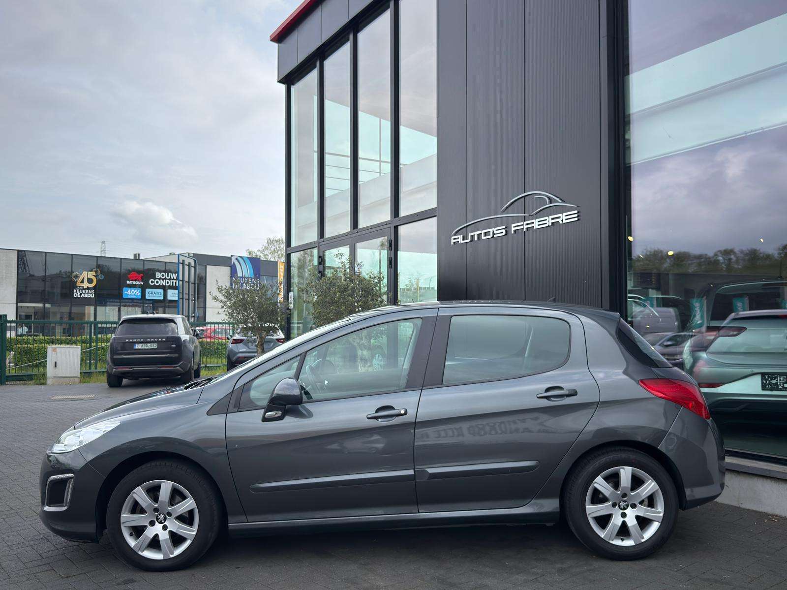 Peugeot 308 1,6i Automatique 76000km Airco