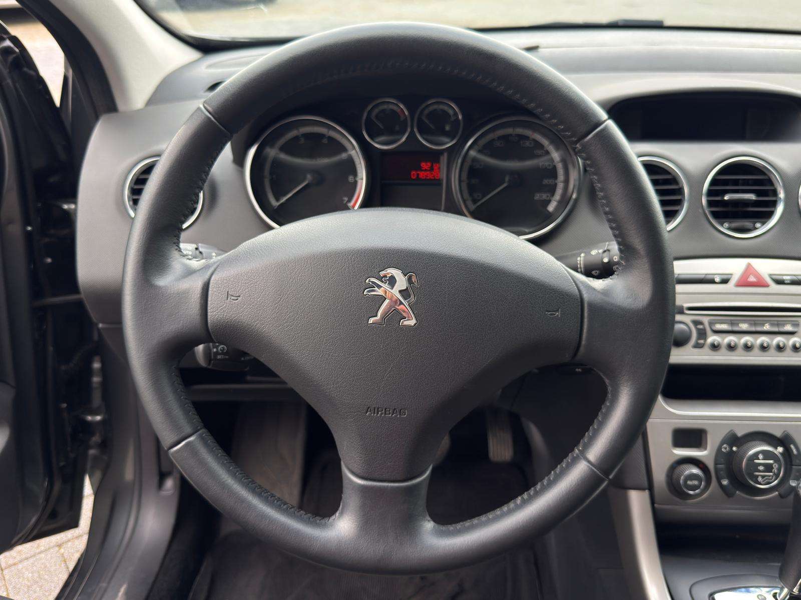 Peugeot 308 1,6i Automatique 76000km Airco