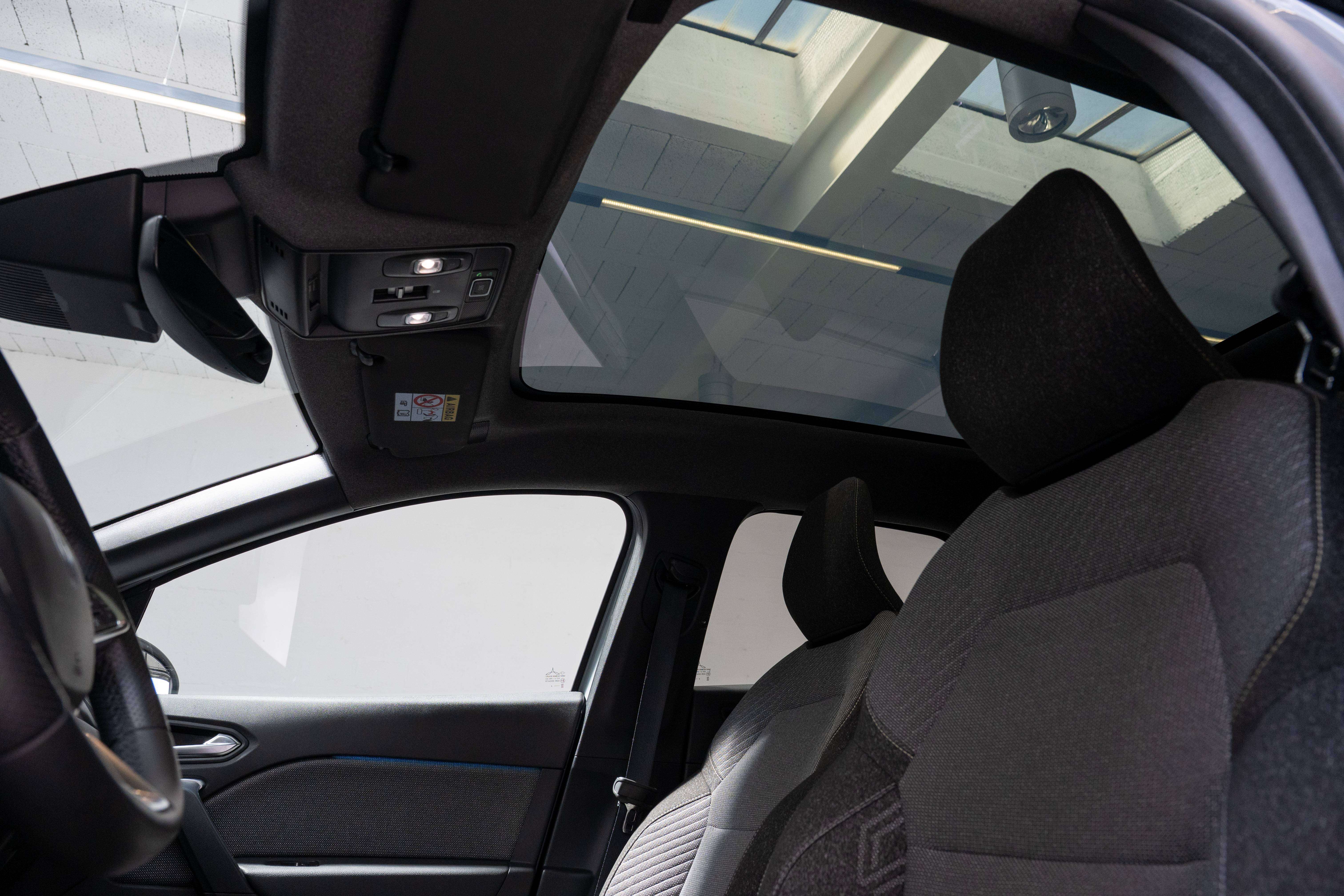 Renault Symbioz 1.6 Hybrid Techno - Toit panoramique - Garantie 12 mois