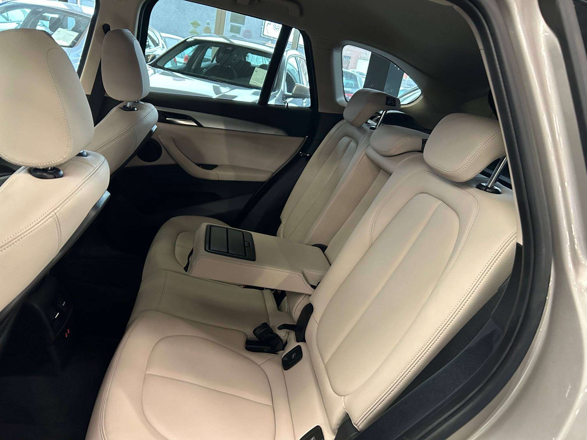 BMW X1 sDrive16d Alu17"/Leder/Gps/Cruise/Pdc/Bt *1j garantie*