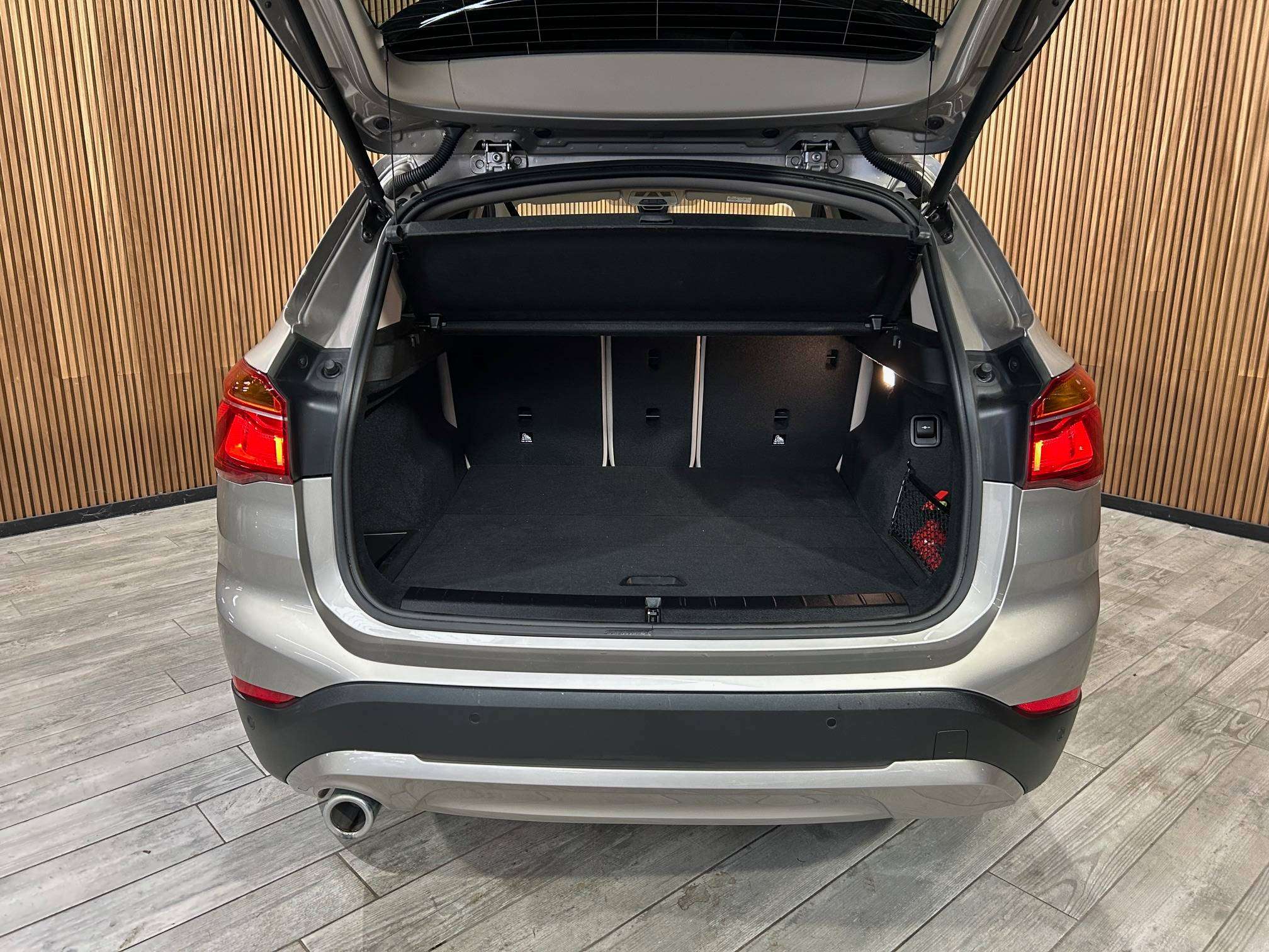 BMW X1 sDrive16d Alu17"/Leder/Gps/Cruise/Pdc/Bt *1j garantie*