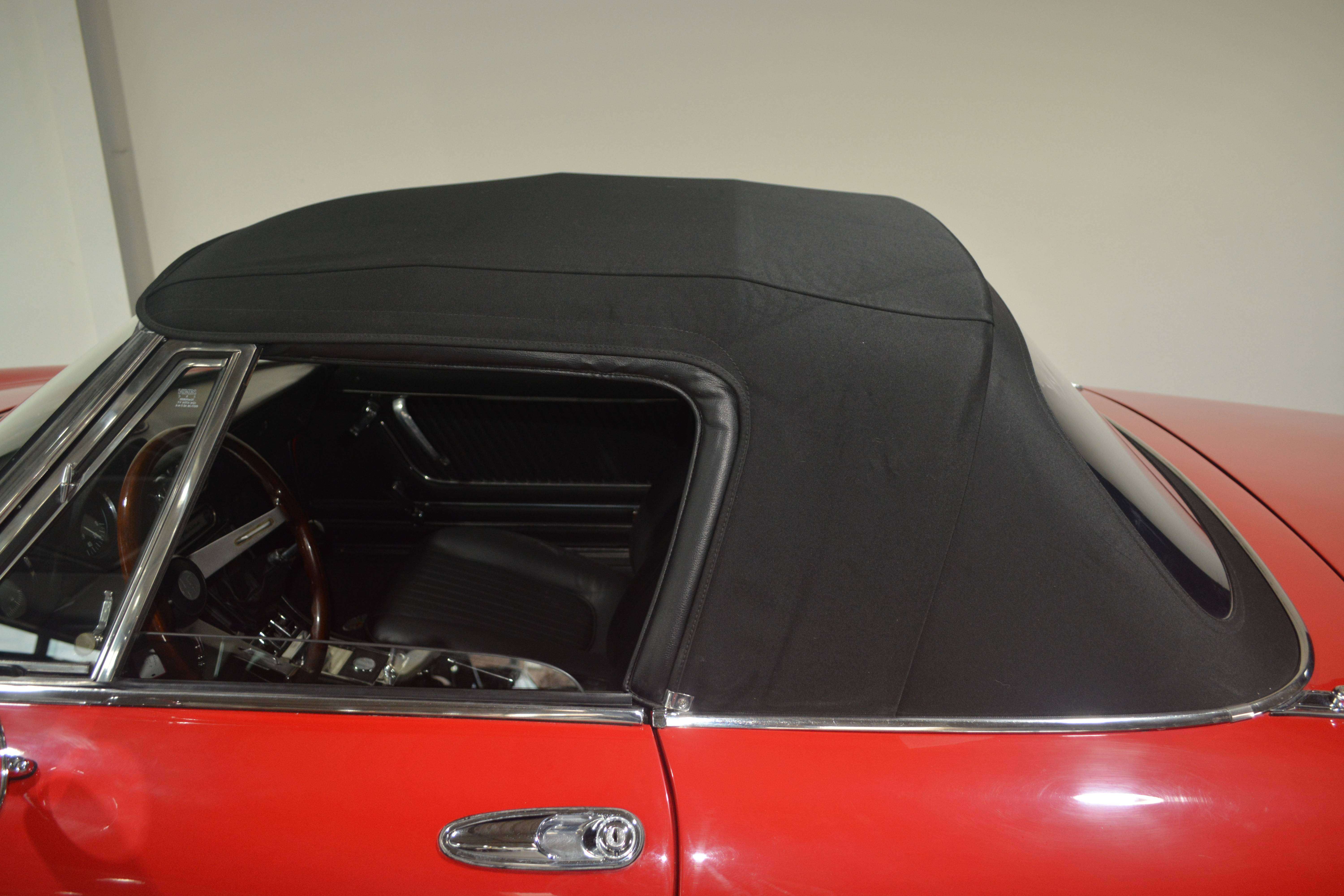 Alfa Romeo Spider 2.0 L SPIDER / BODY OFF GERESTAUREERD / NIEUWSTAAT