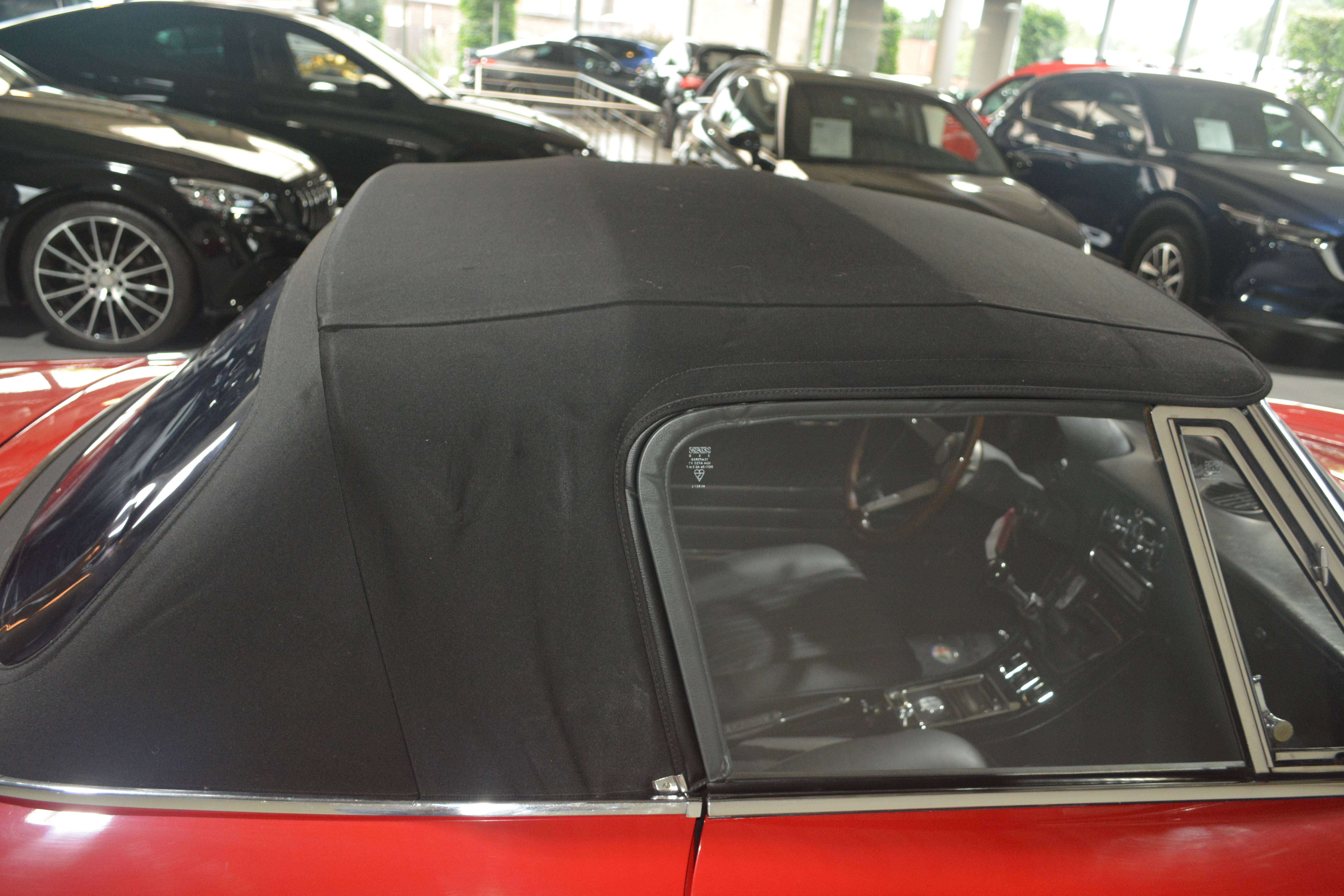 Alfa Romeo Spider 2.0 L SPIDER / BODY OFF GERESTAUREERD / NIEUWSTAAT