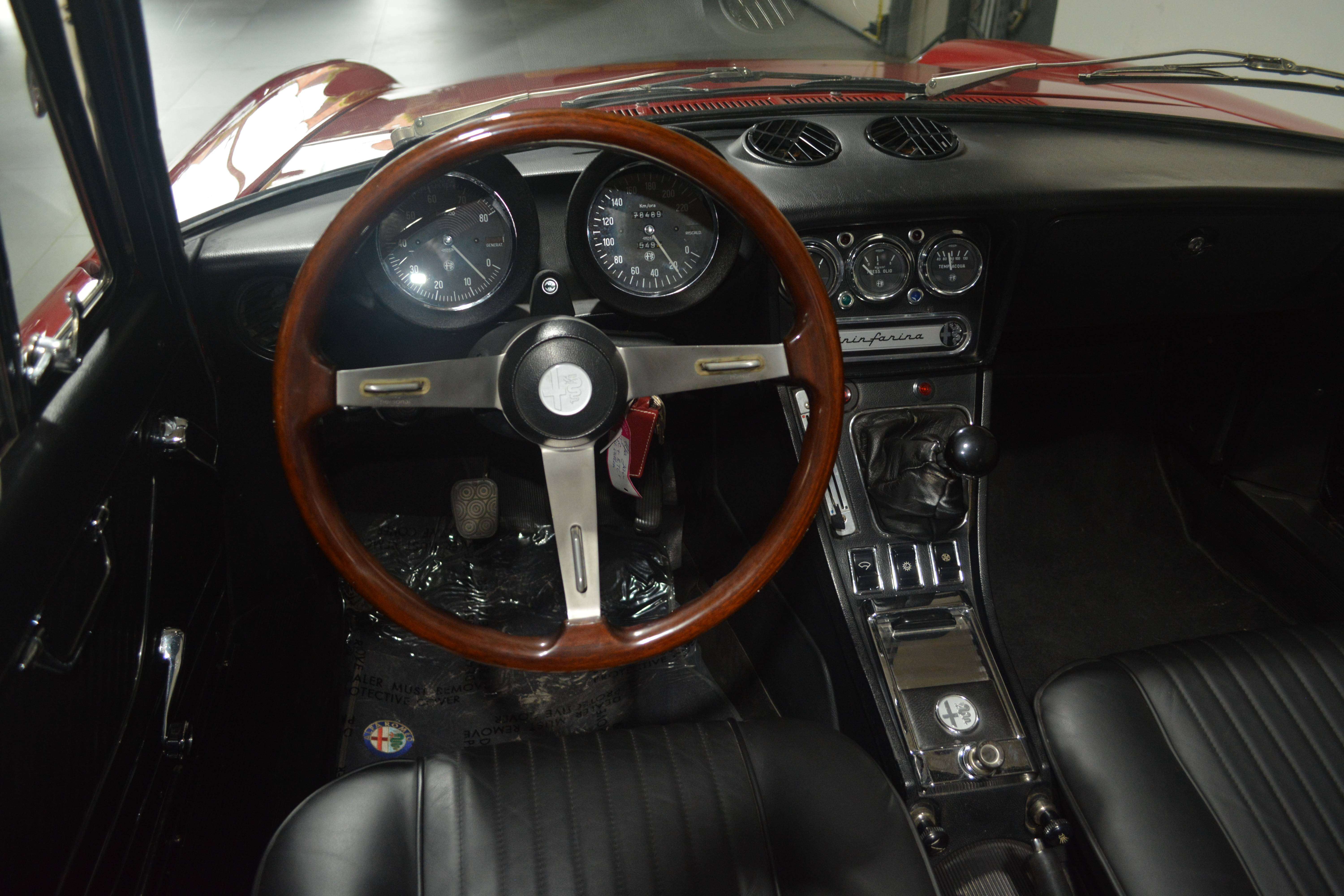 Alfa Romeo Spider 2.0 L SPIDER / BODY OFF GERESTAUREERD / NIEUWSTAAT