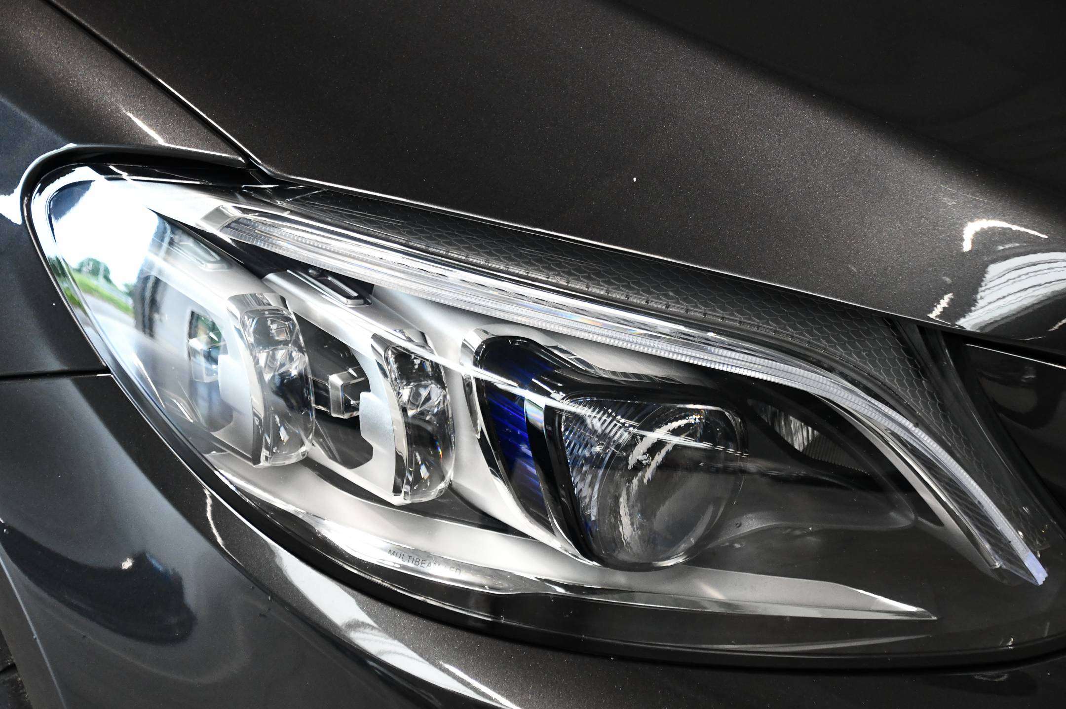 Mercedes-Benz C 300 PHEV l AMG- Line l Pano dak l 360° l ACC l Head-up Display l Keyless l Carplay l