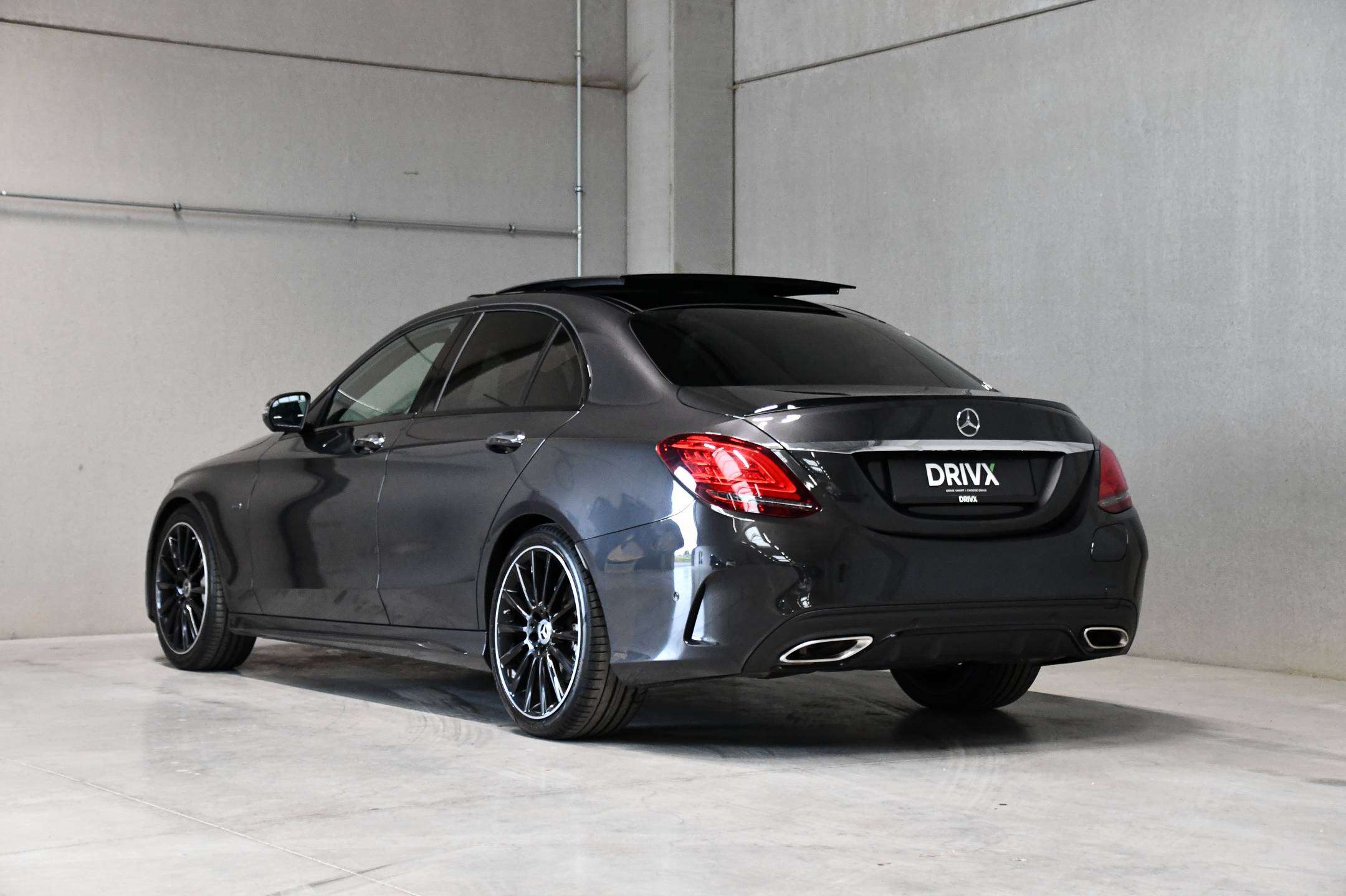 Mercedes-Benz C 300 PHEV l AMG- Line l Pano dak l 360° l ACC l Head-up Display l Keyless l Carplay l