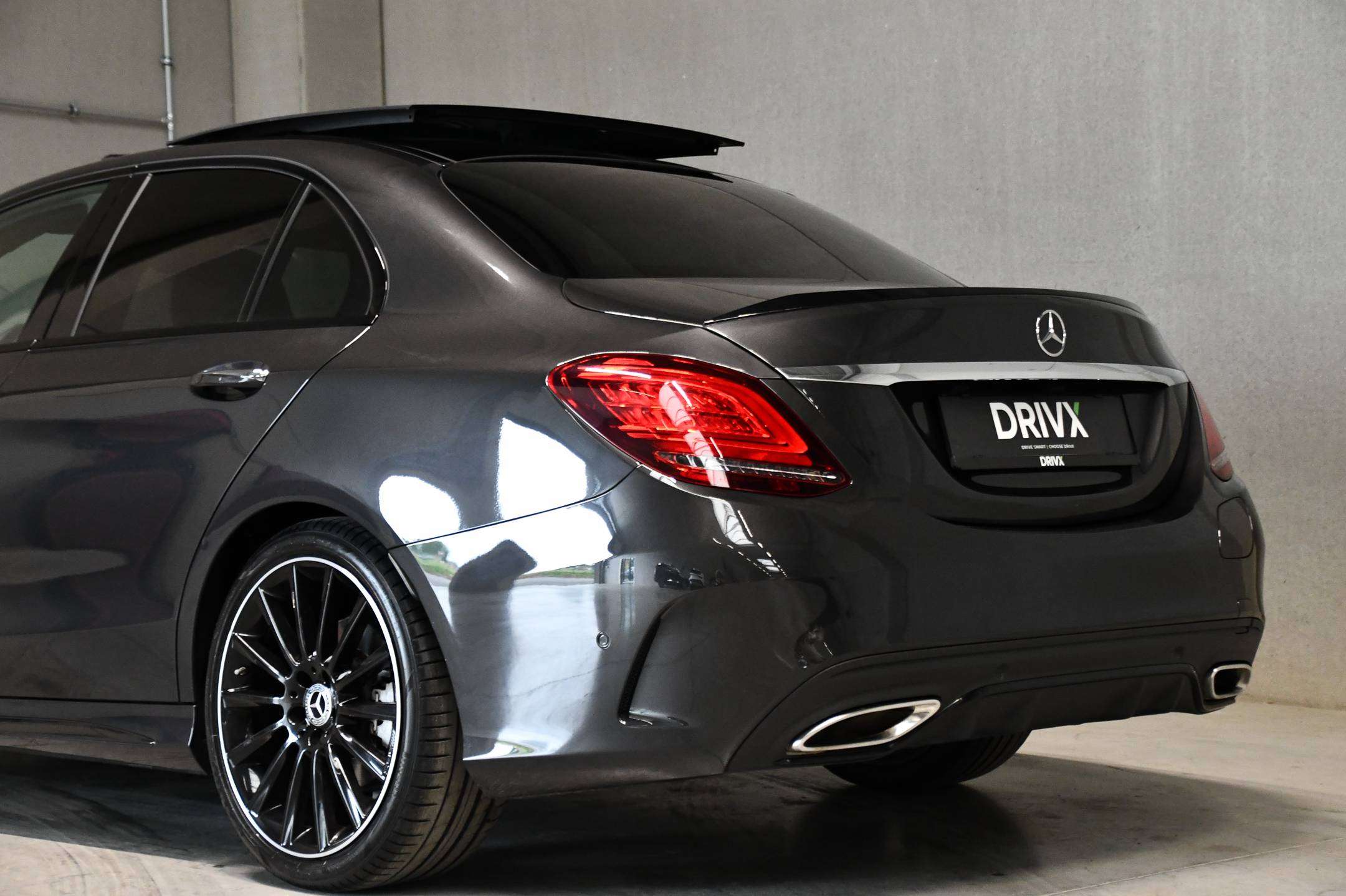 Mercedes-Benz C 300 PHEV l AMG- Line l Pano dak l 360° l ACC l Head-up Display l Keyless l Carplay l