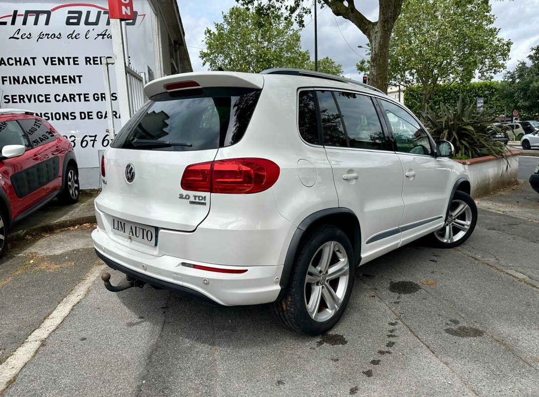Volkswagen Tiguan 2.0 TDI 140 R-LINE 4Motion